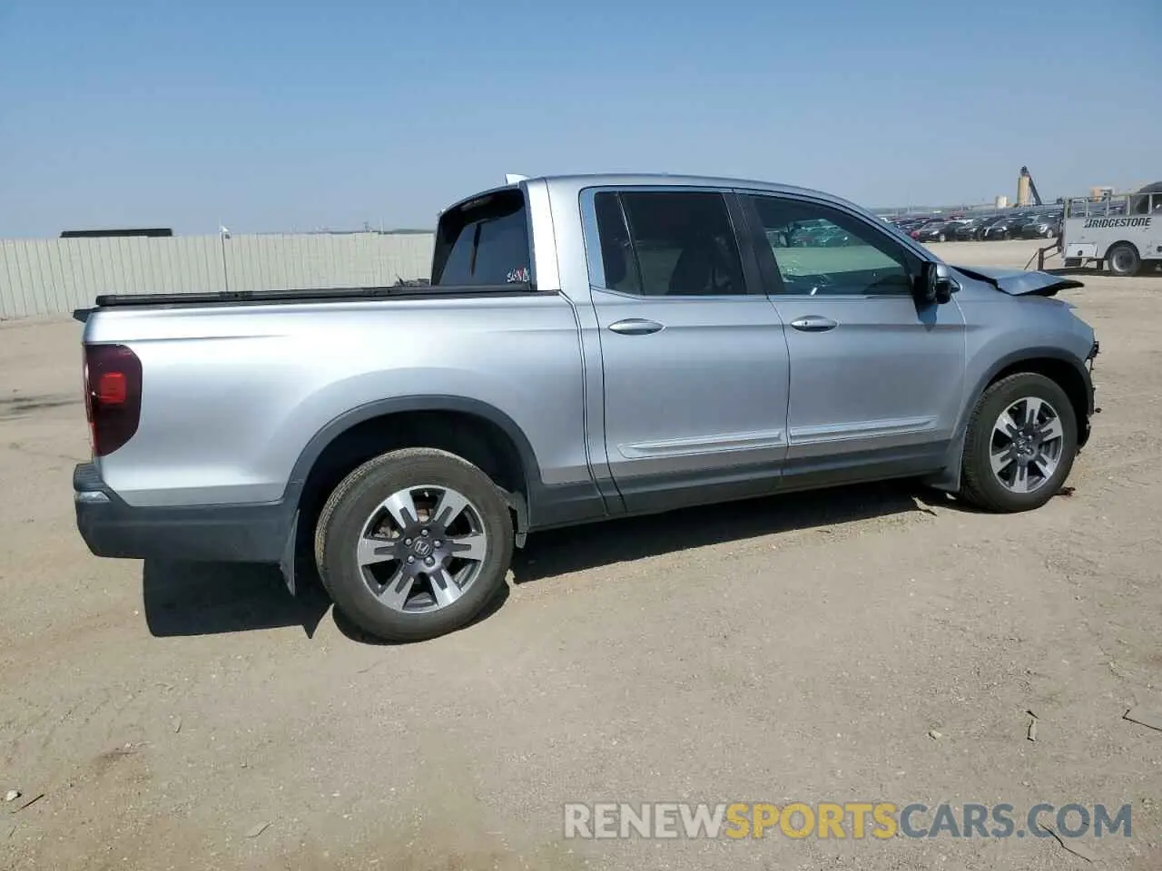 3 Photograph of a damaged car 5FPYK3F6XKB036817 HONDA RIDGELINE 2019