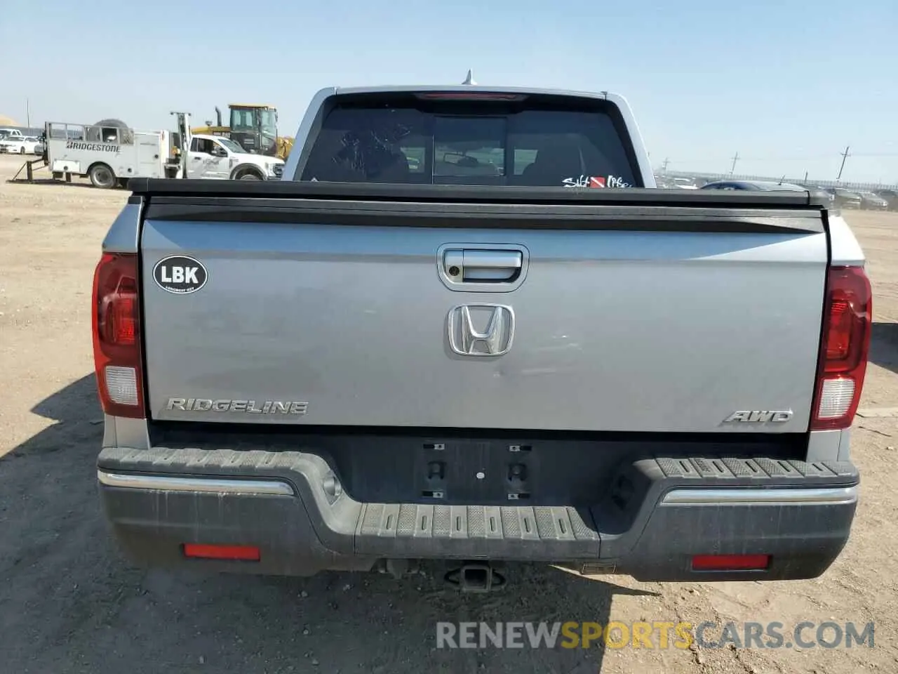 6 Photograph of a damaged car 5FPYK3F6XKB036817 HONDA RIDGELINE 2019