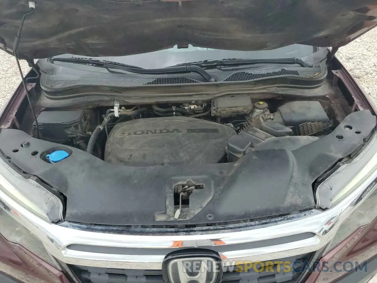 11 Photograph of a damaged car 5FPYK3F70KB002068 HONDA RIDGELINE 2019