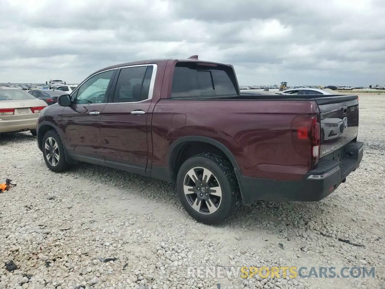 2 Photograph of a damaged car 5FPYK3F70KB002068 HONDA RIDGELINE 2019