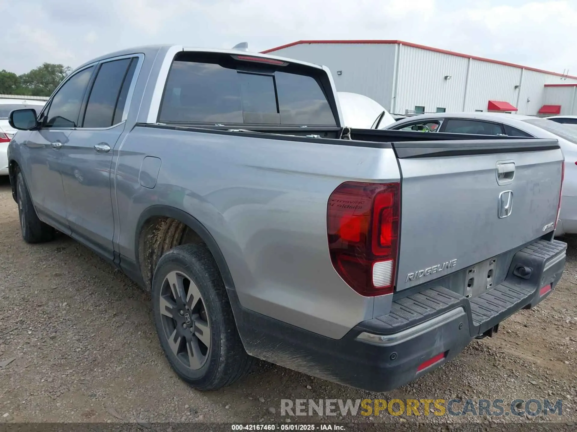 3 Photograph of a damaged car 5FPYK3F73KB006244 HONDA RIDGELINE 2019