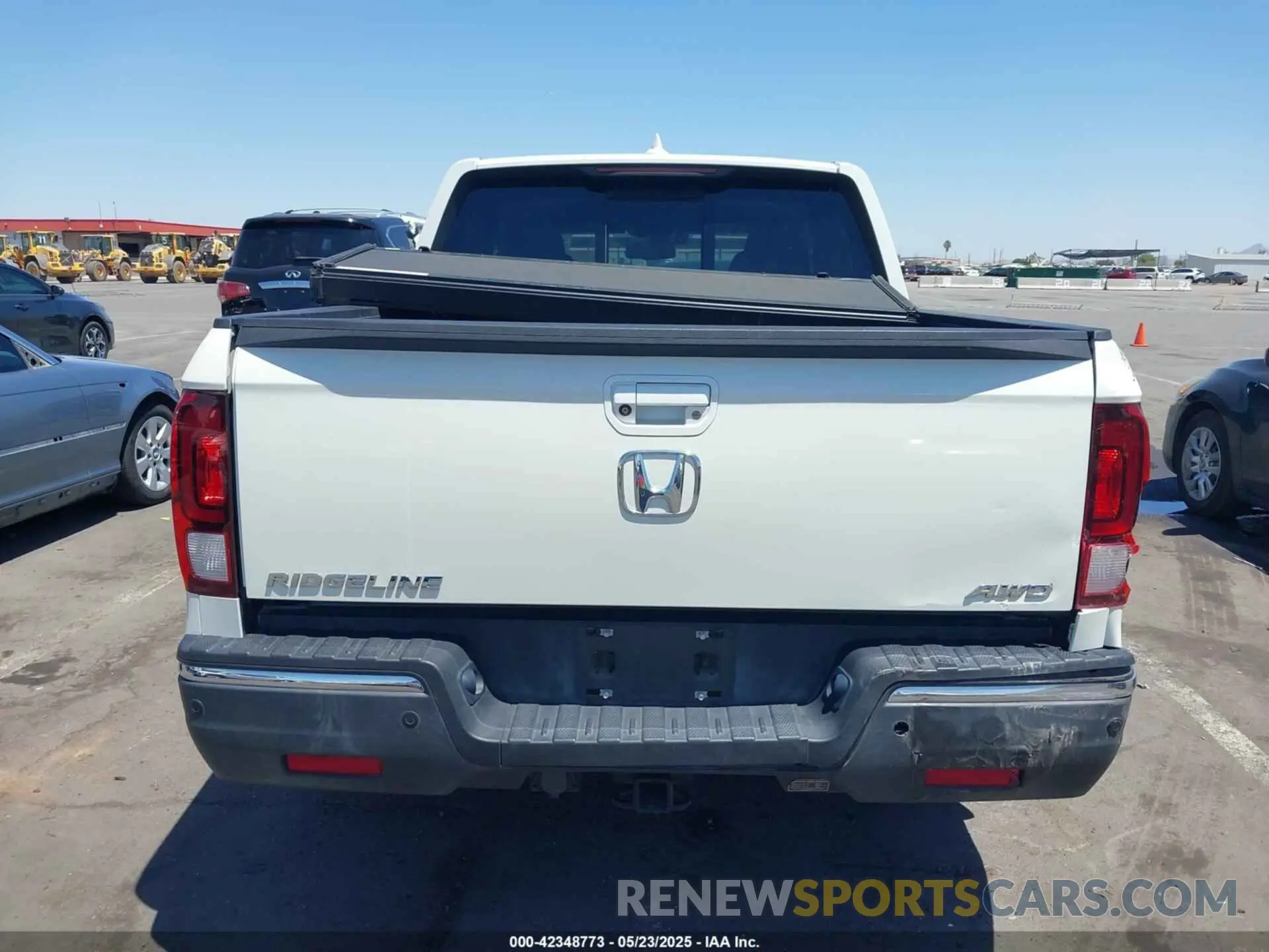 16 Photograph of a damaged car 5FPYK3F74KB009279 HONDA RIDGELINE 2019