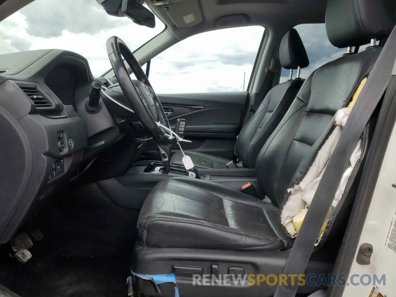 7 Photograph of a damaged car 5FPYK3F74KB039057 HONDA RIDGELINE 2019