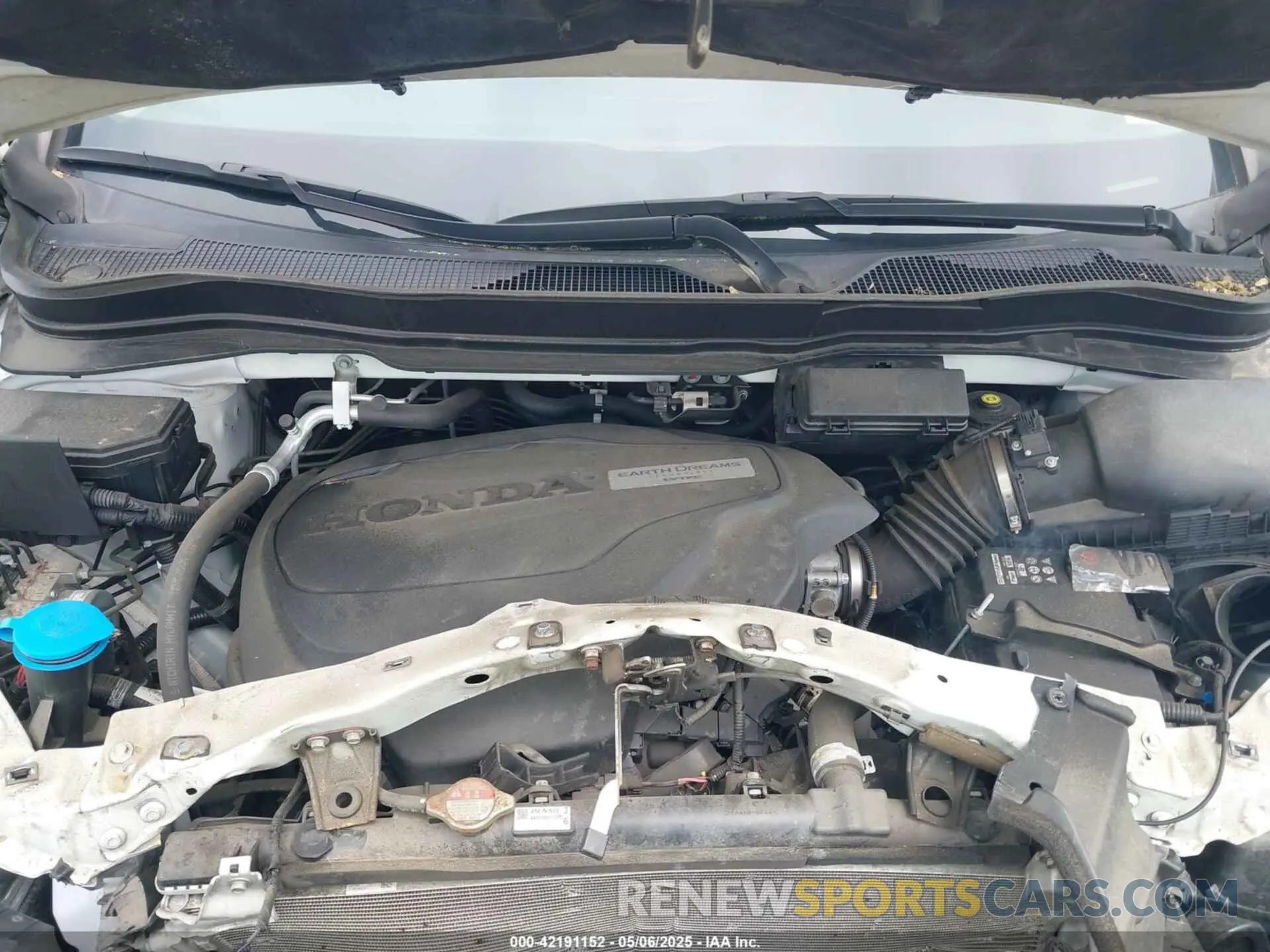 10 Photograph of a damaged car 5FPYK3F75KB020713 HONDA RIDGELINE 2019