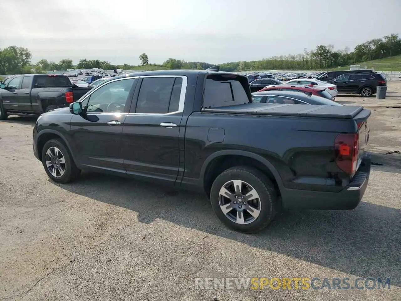 2 Photograph of a damaged car 5FPYK3F75KB030271 HONDA RIDGELINE 2019