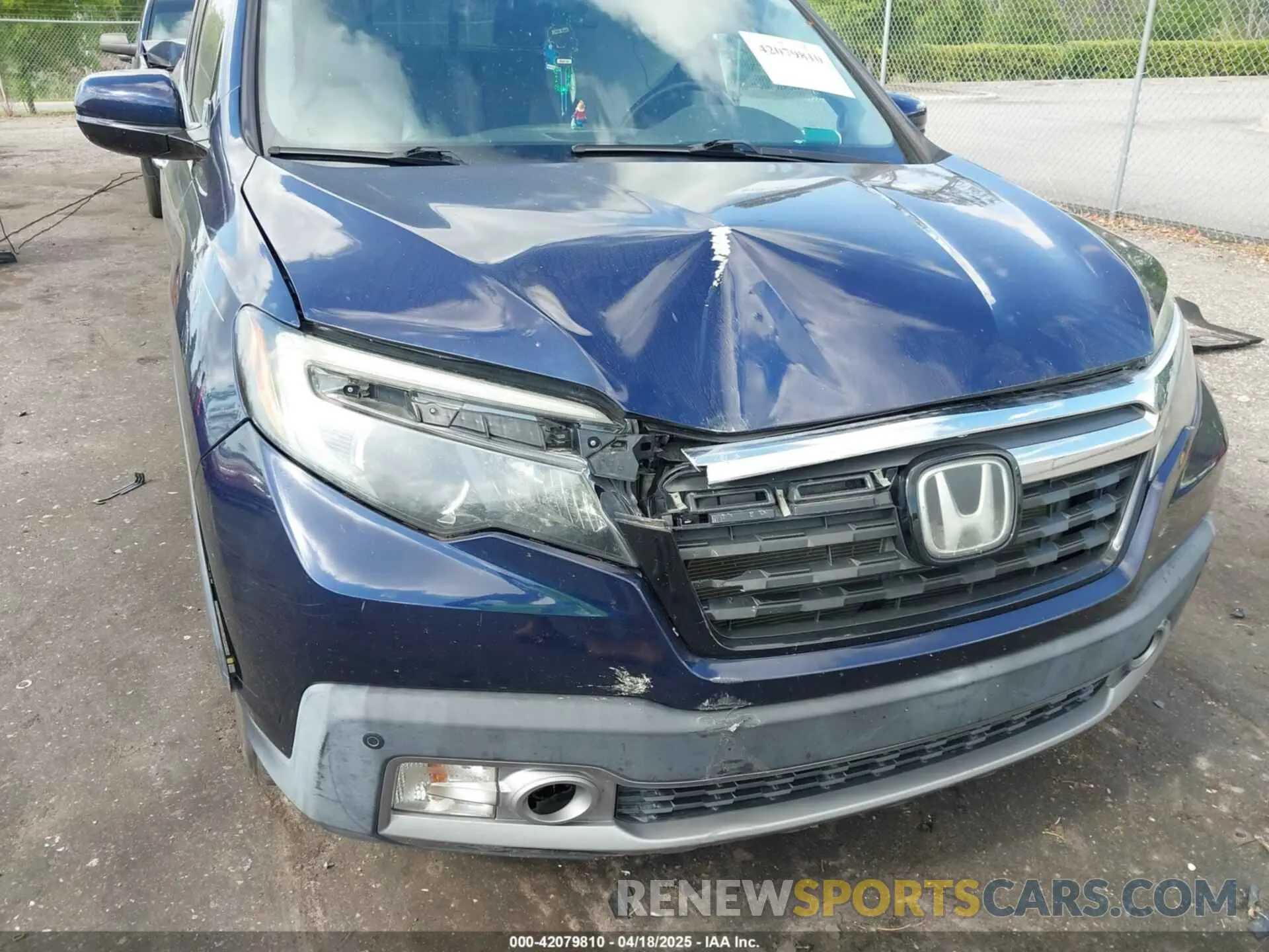 6 Photograph of a damaged car 5FPYK3F76KB010613 HONDA RIDGELINE 2019