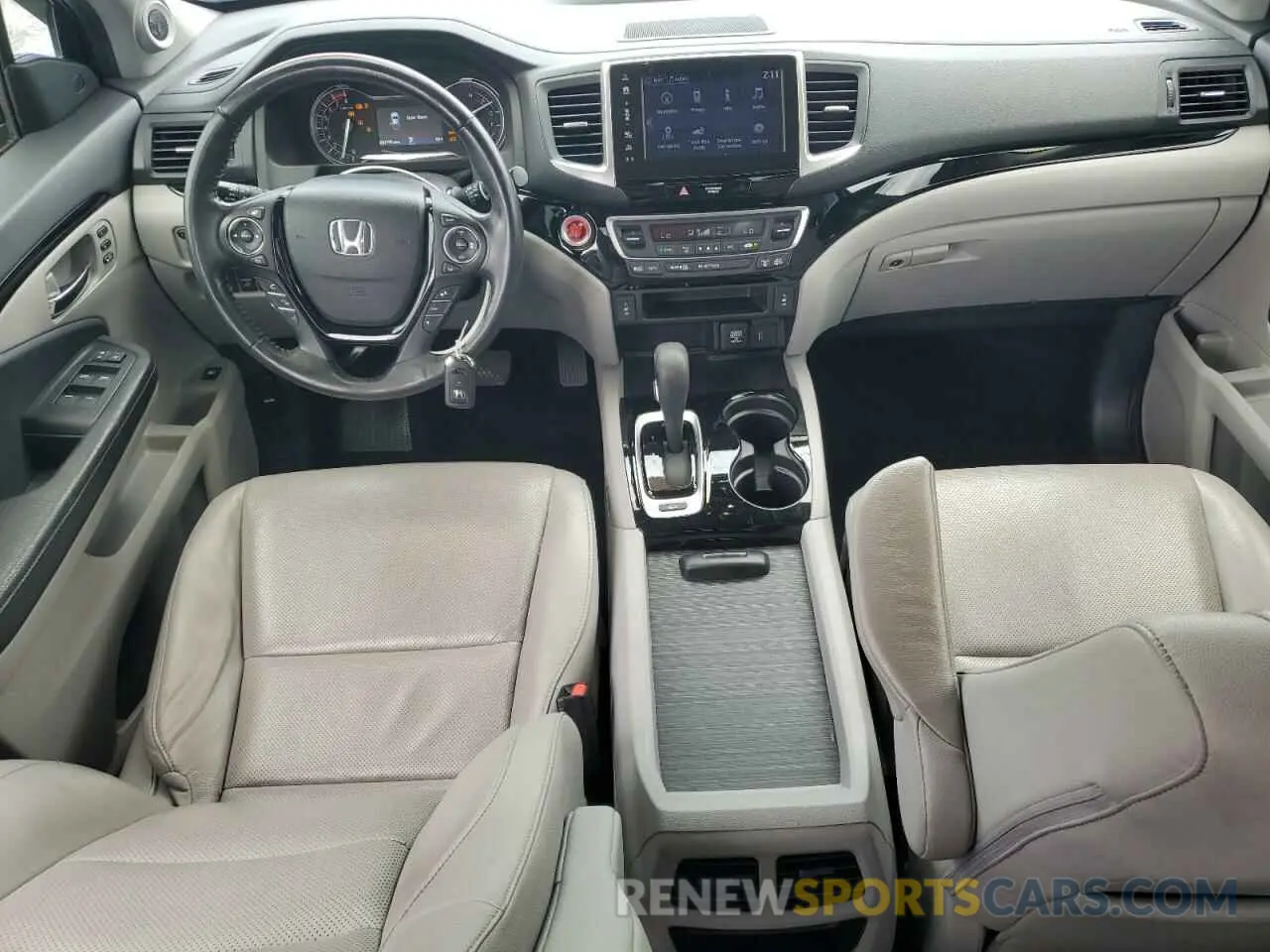 8 Photograph of a damaged car 5FPYK3F77KB005131 HONDA RIDGELINE 2019
