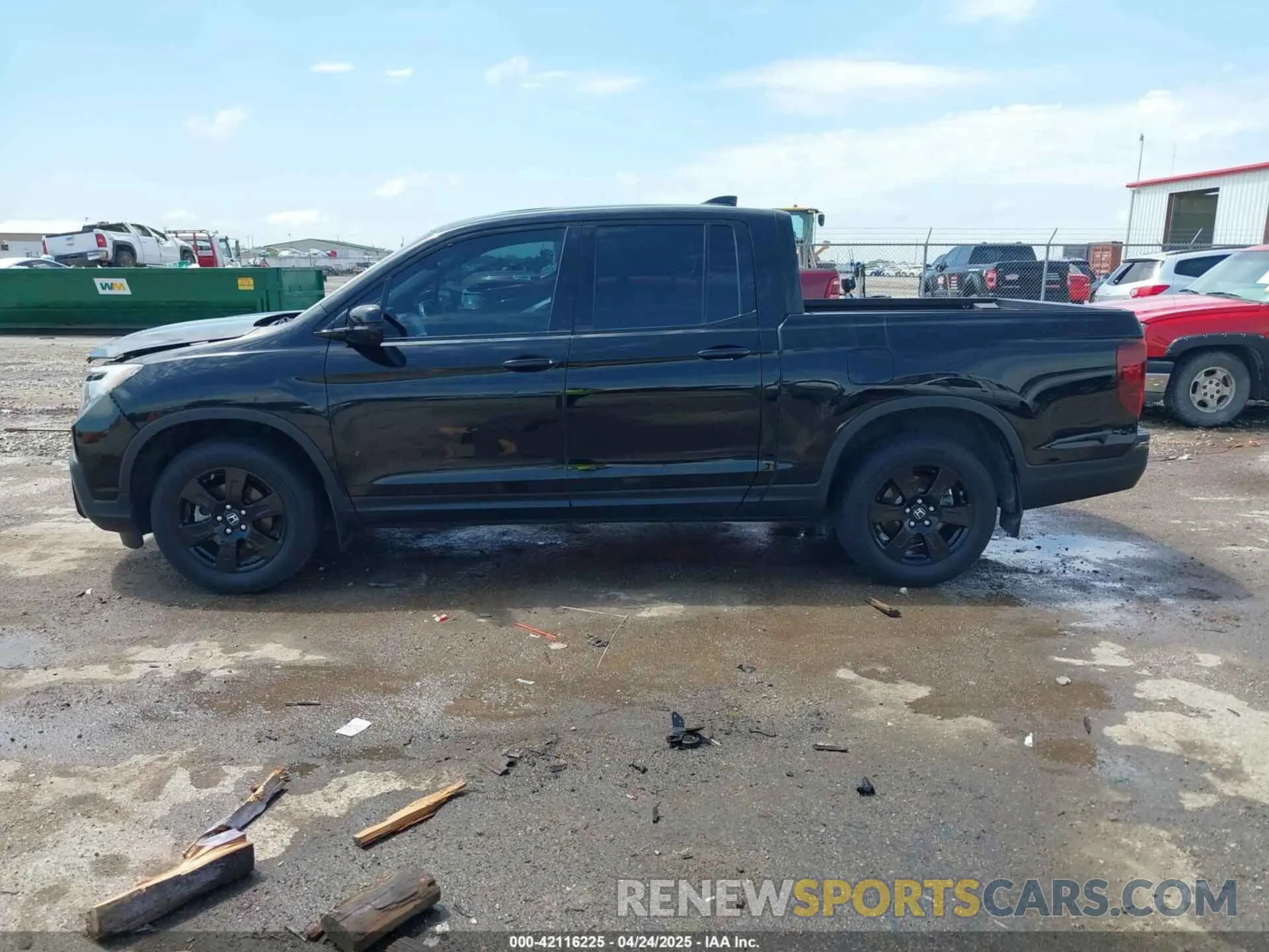 15 Photograph of a damaged car 5FPYK3F89KB001977 HONDA RIDGELINE 2019