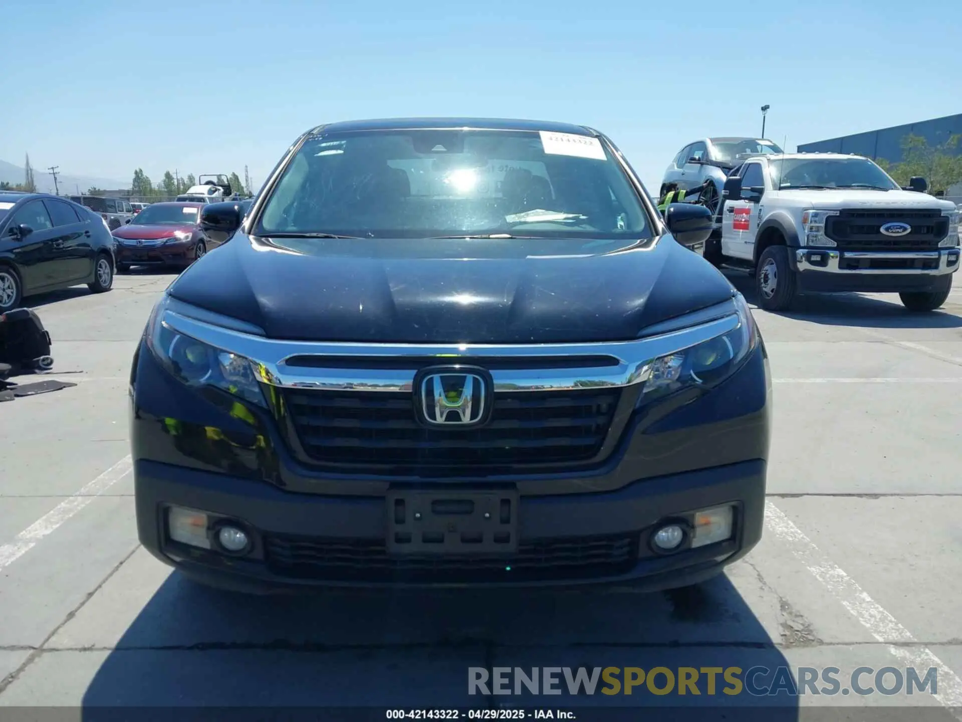 12 Photograph of a damaged car 5FPYK2F19LB000049 HONDA RIDGELINE 2020