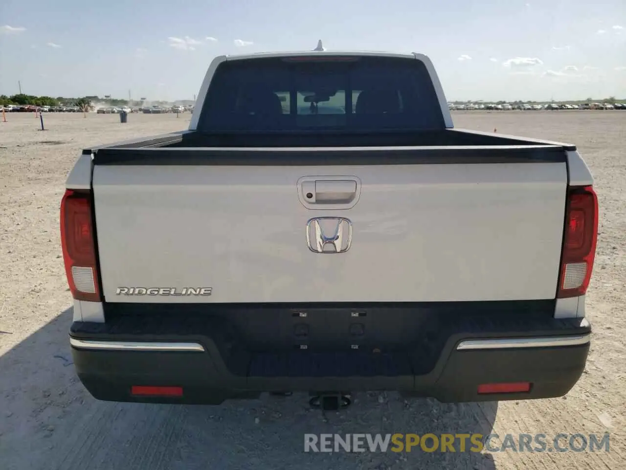 6 Photograph of a damaged car 5FPYK2F56LB000139 HONDA RIDGELINE 2020