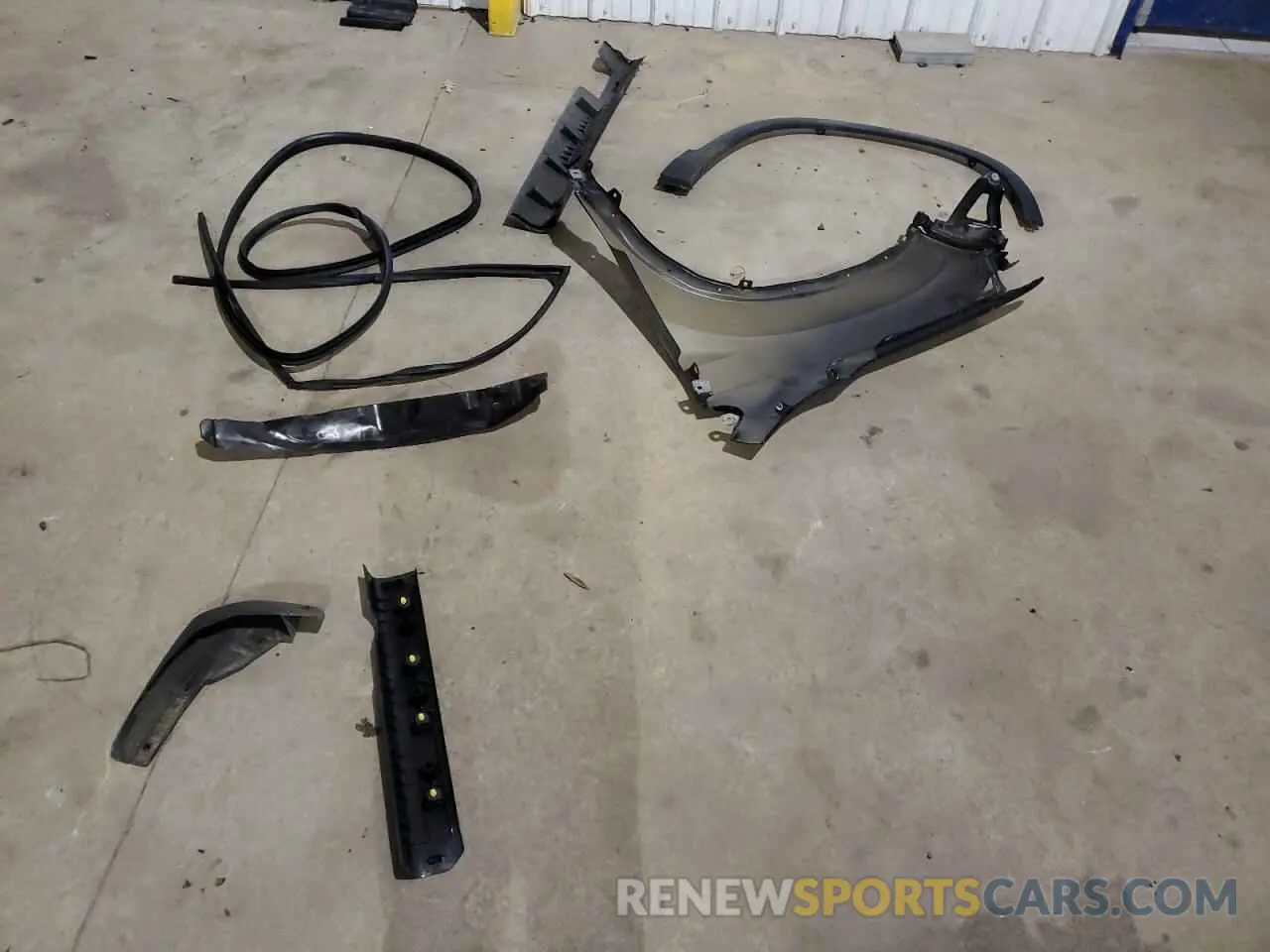12 Photograph of a damaged car 5FPYK3F10LB013293 HONDA RIDGELINE 2020