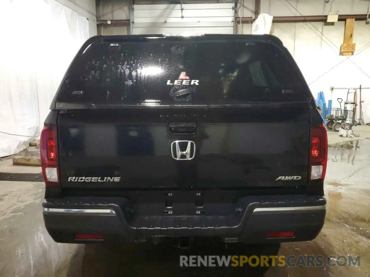 6 Photograph of a damaged car 5FPYK3F10LB013293 HONDA RIDGELINE 2020