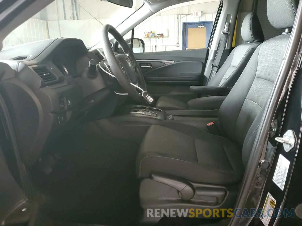 7 Photograph of a damaged car 5FPYK3F10LB013293 HONDA RIDGELINE 2020