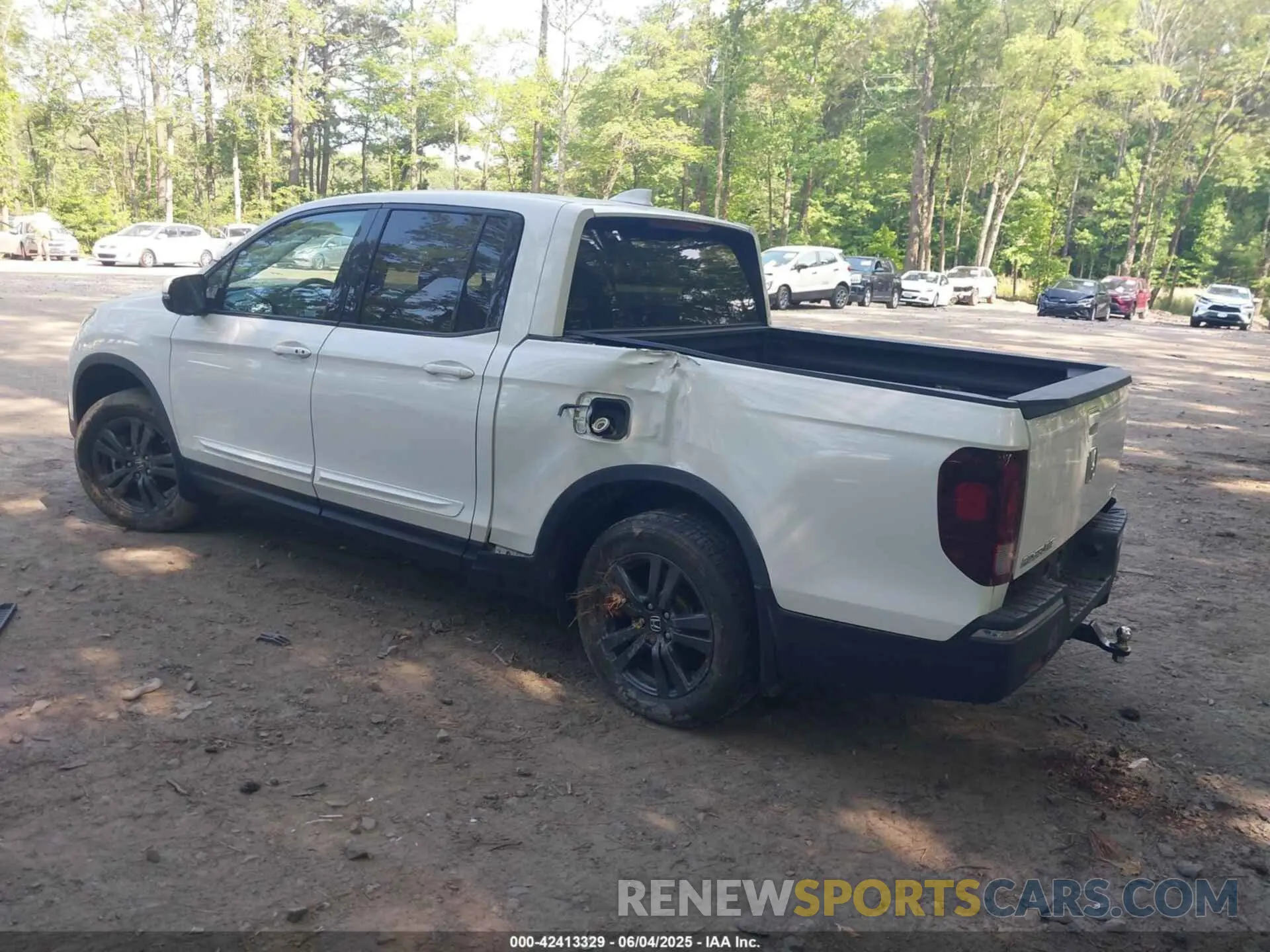 3 Photograph of a damaged car 5FPYK3F12LB021928 HONDA RIDGELINE 2020