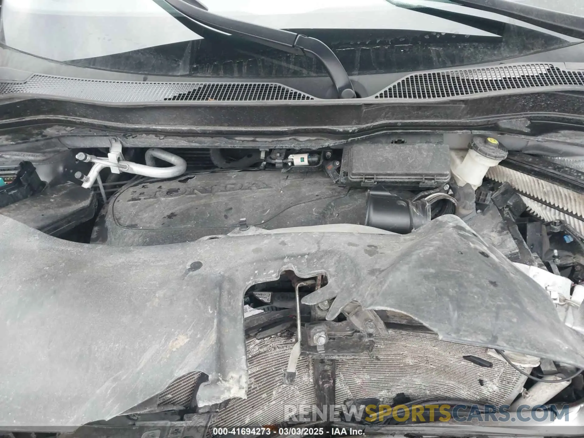 10 Photograph of a damaged car 5FPYK3F13LB023123 HONDA RIDGELINE 2020