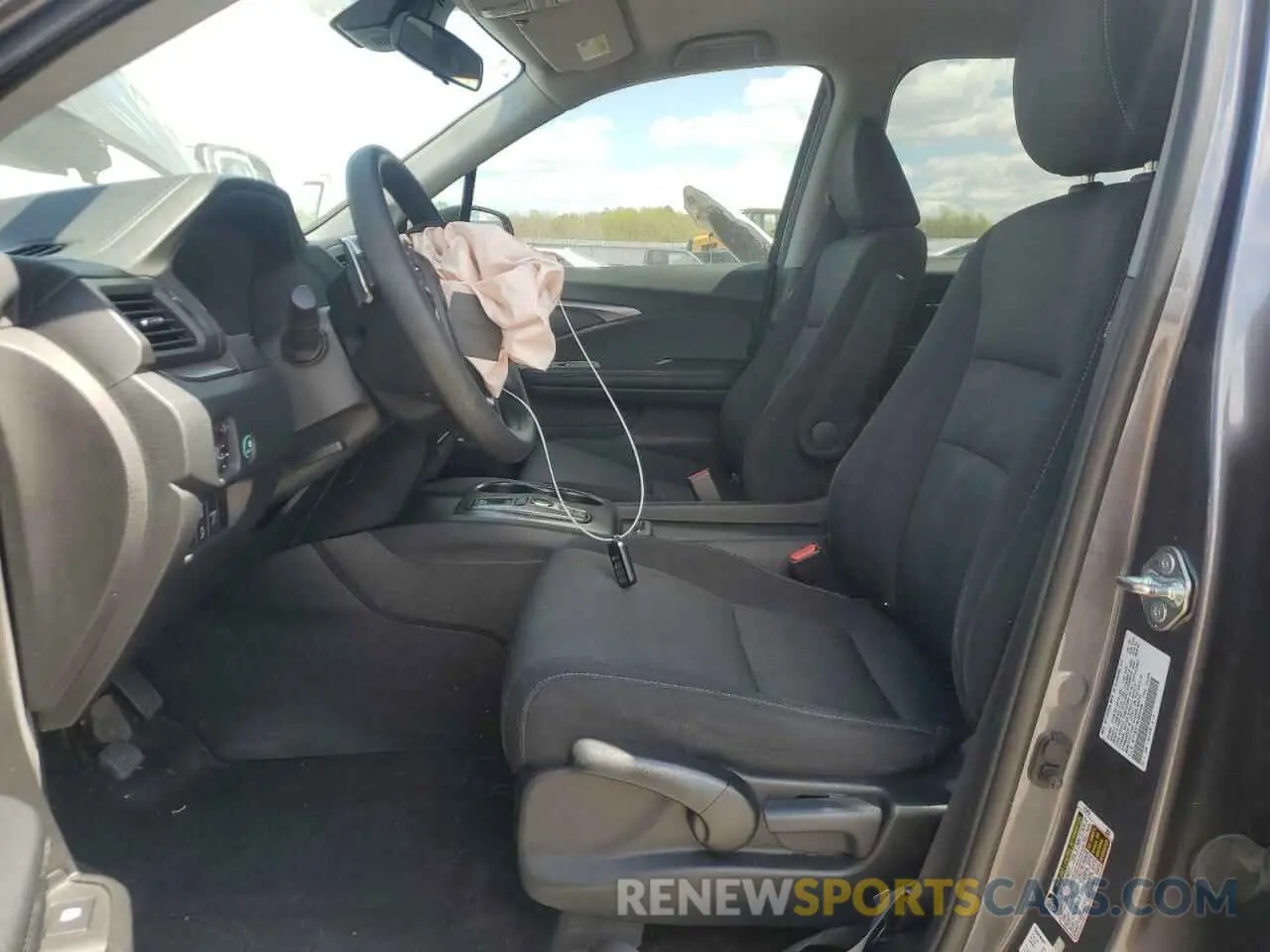 7 Photograph of a damaged car 5FPYK3F19LB022459 HONDA RIDGELINE 2020