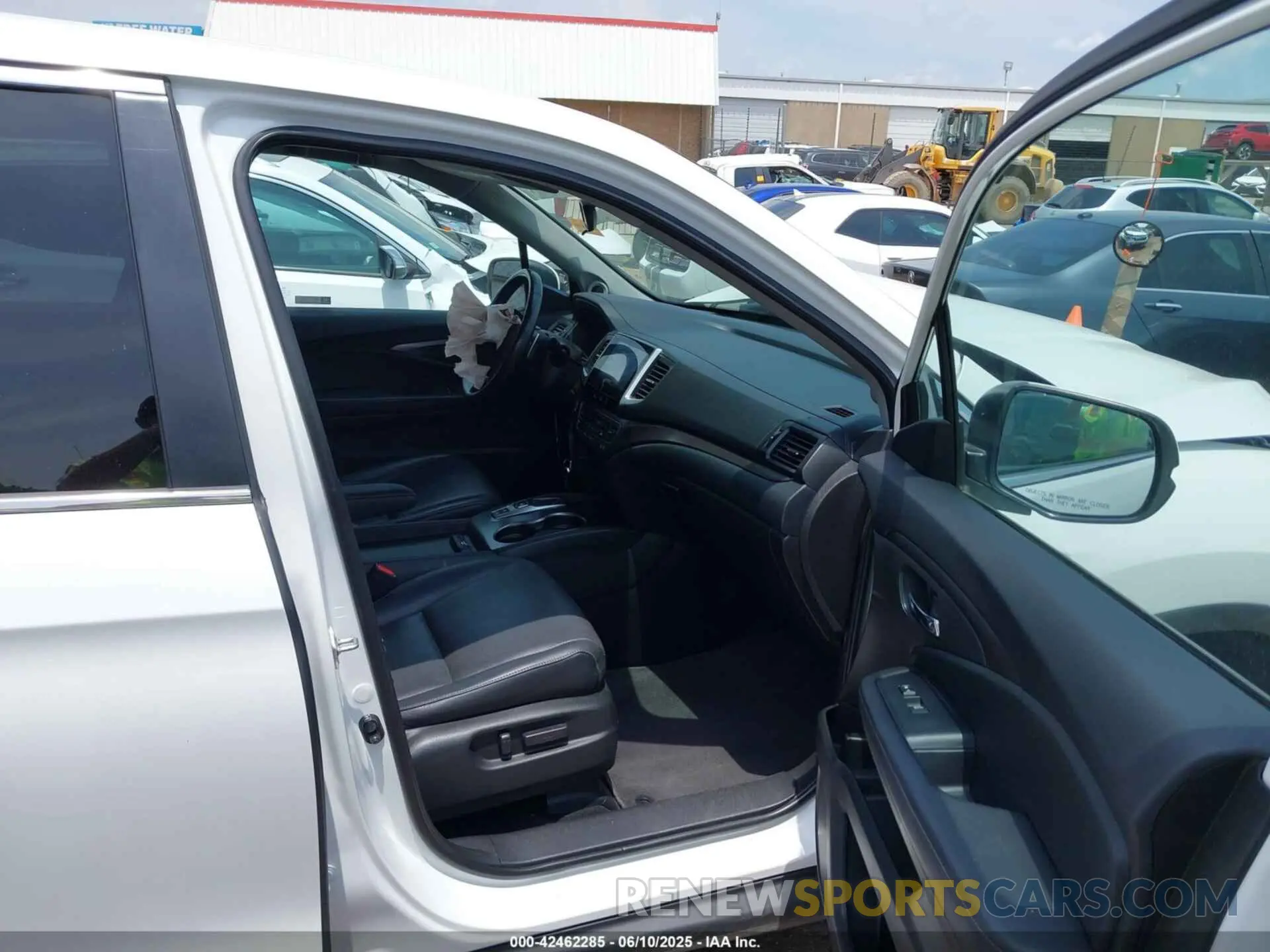 5 Photograph of a damaged car 5FPYK3F51LB029859 HONDA RIDGELINE 2020