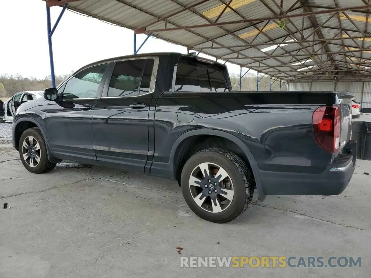 2 Photograph of a damaged car 5FPYK3F58LB030538 HONDA RIDGELINE 2020