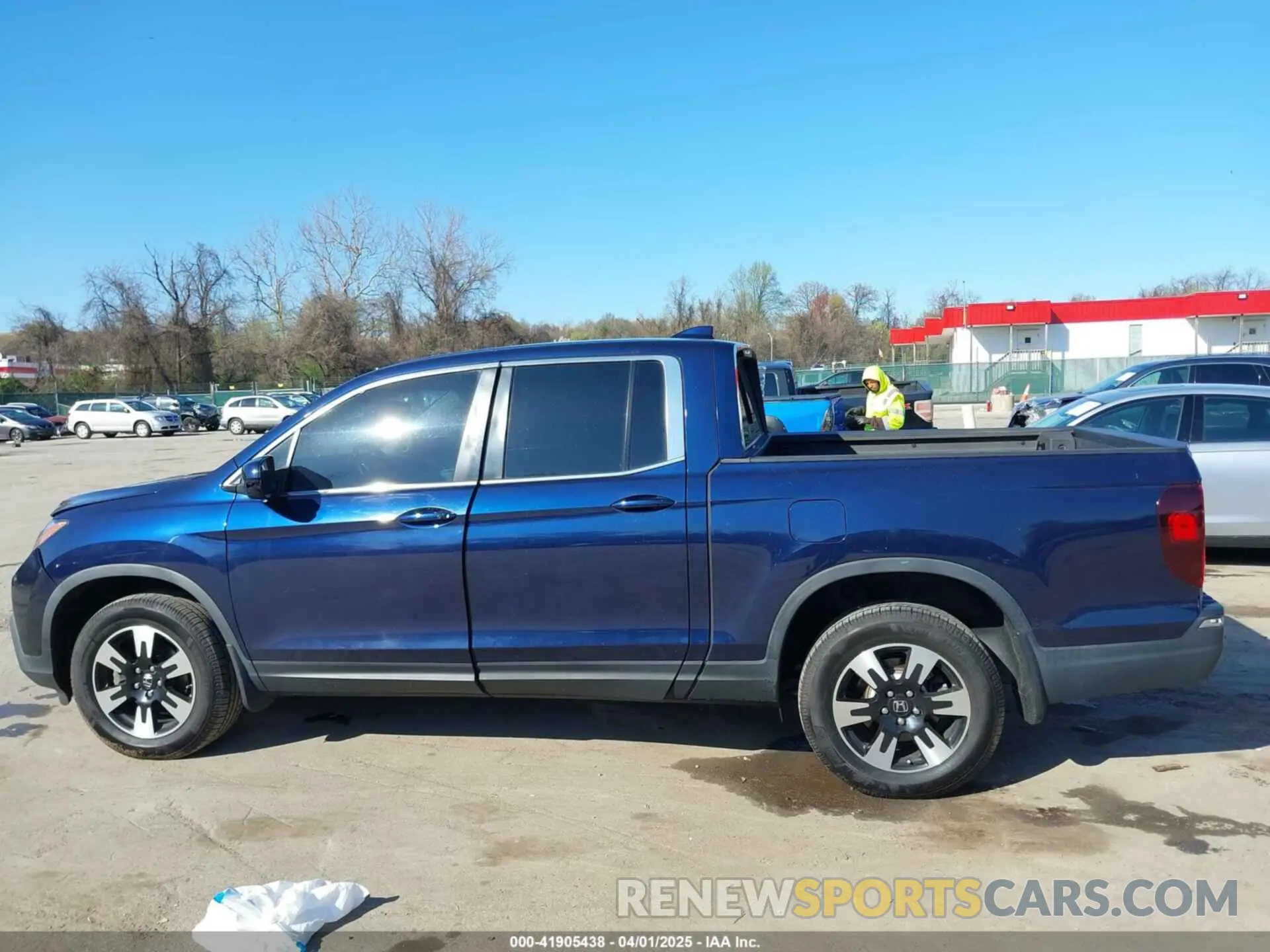 14 Photograph of a damaged car 5FPYK3F59LB029303 HONDA RIDGELINE 2020