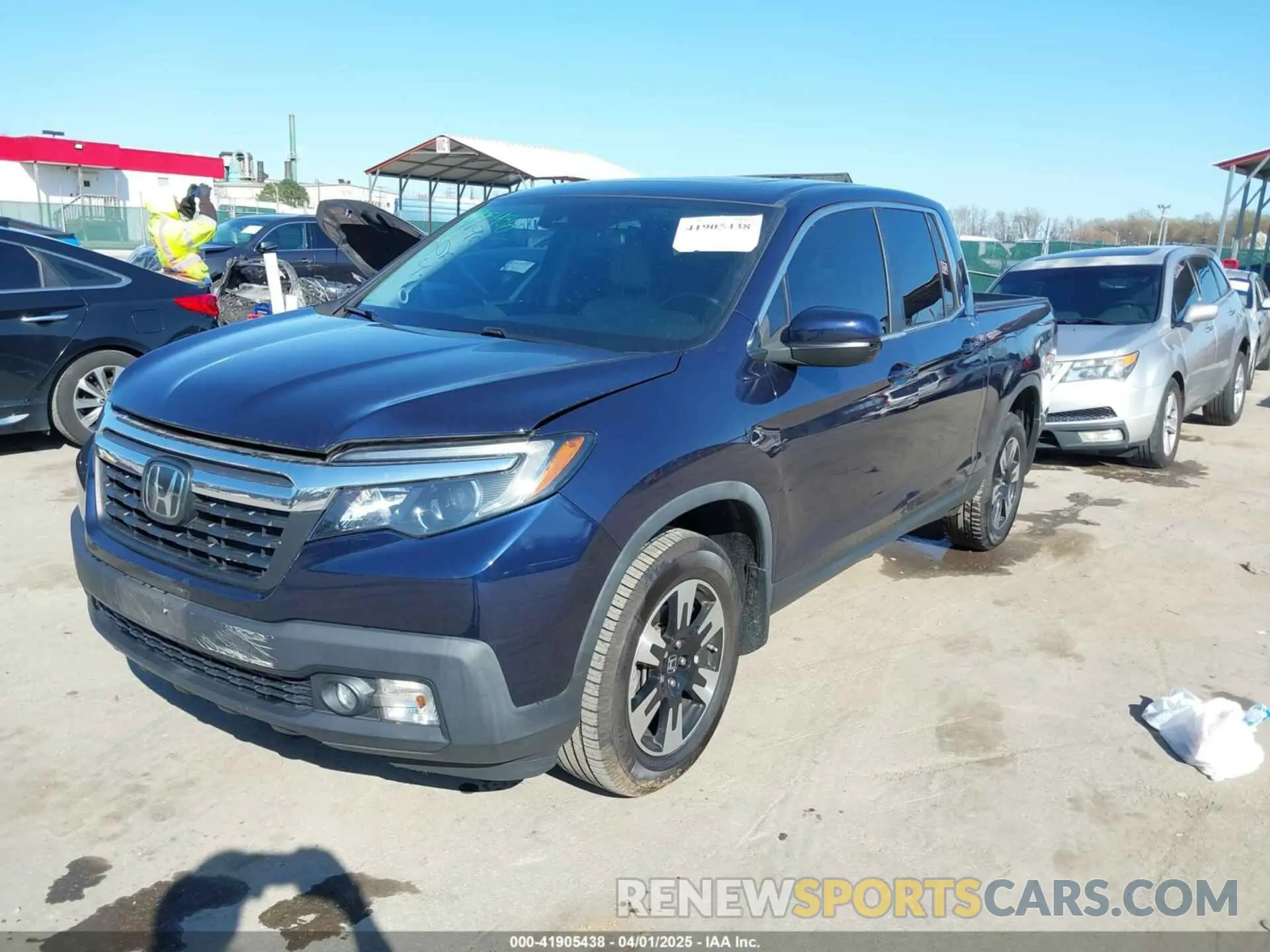 2 Photograph of a damaged car 5FPYK3F59LB029303 HONDA RIDGELINE 2020