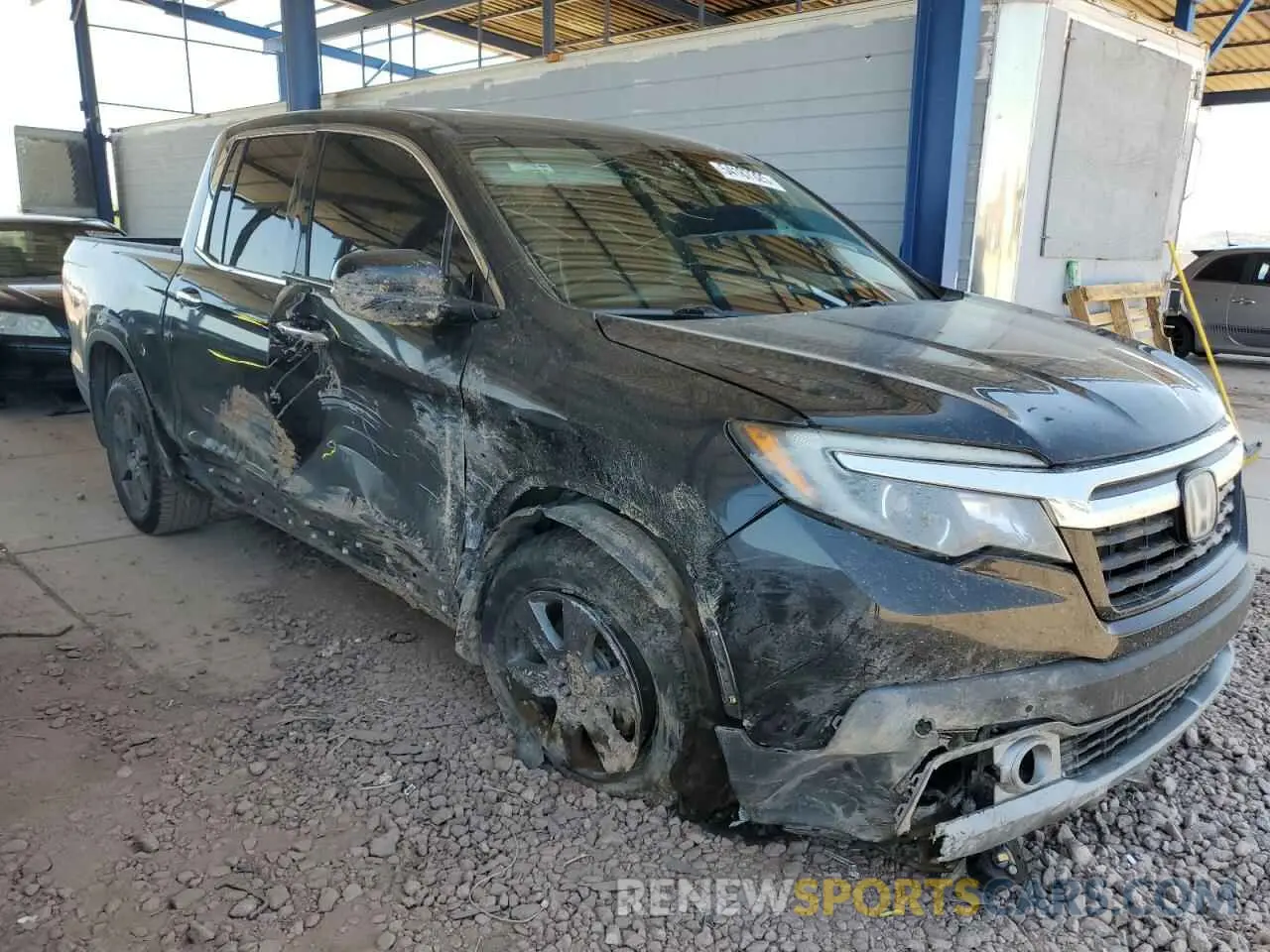 4 Photograph of a damaged car 5FPYK3F75LB009423 HONDA RIDGELINE 2020