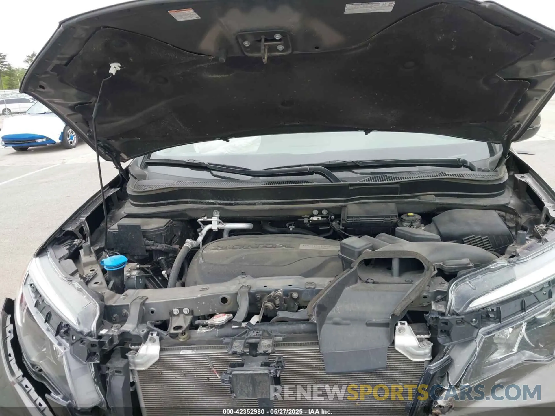 10 Photograph of a damaged car 5FPYK3F78LB001882 HONDA RIDGELINE 2020