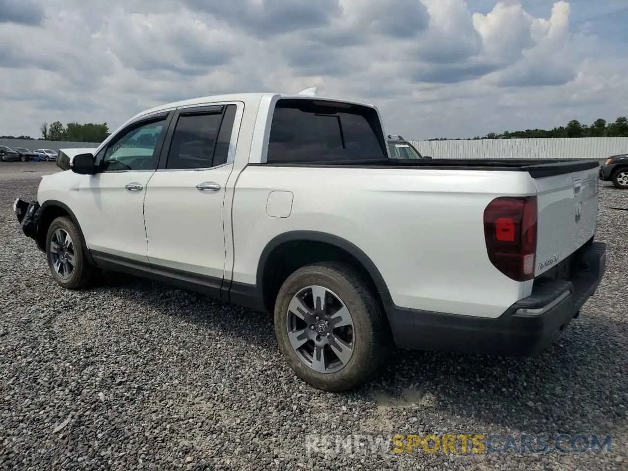 2 Photograph of a damaged car 5FPYK3F7XLB004671 HONDA RIDGELINE 2020