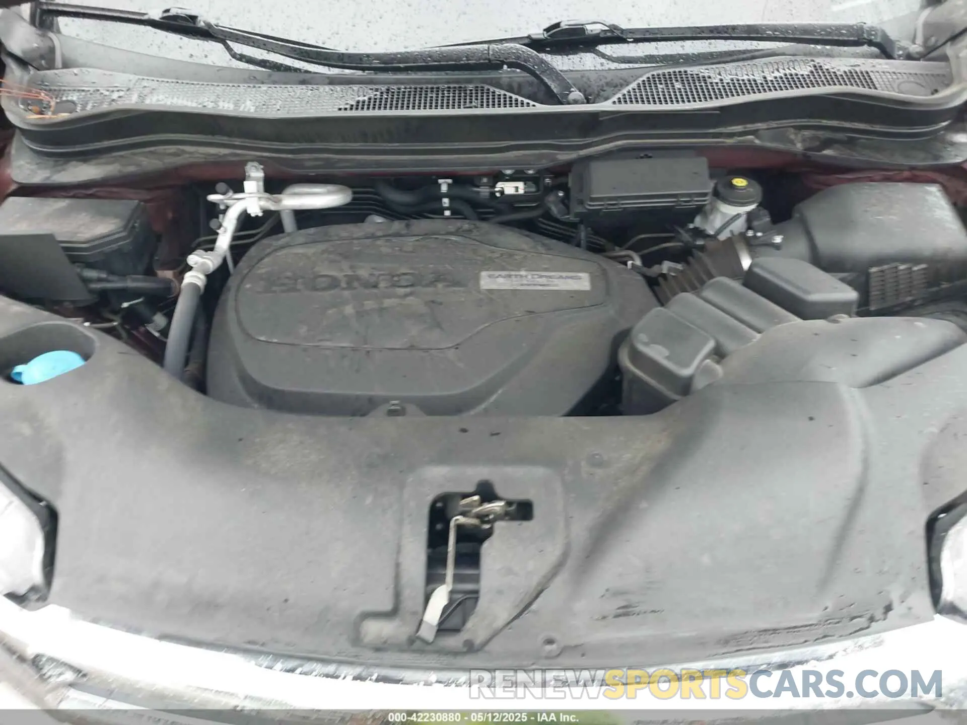 10 Photograph of a damaged car 5FPYK3F7XLB012298 HONDA RIDGELINE 2020