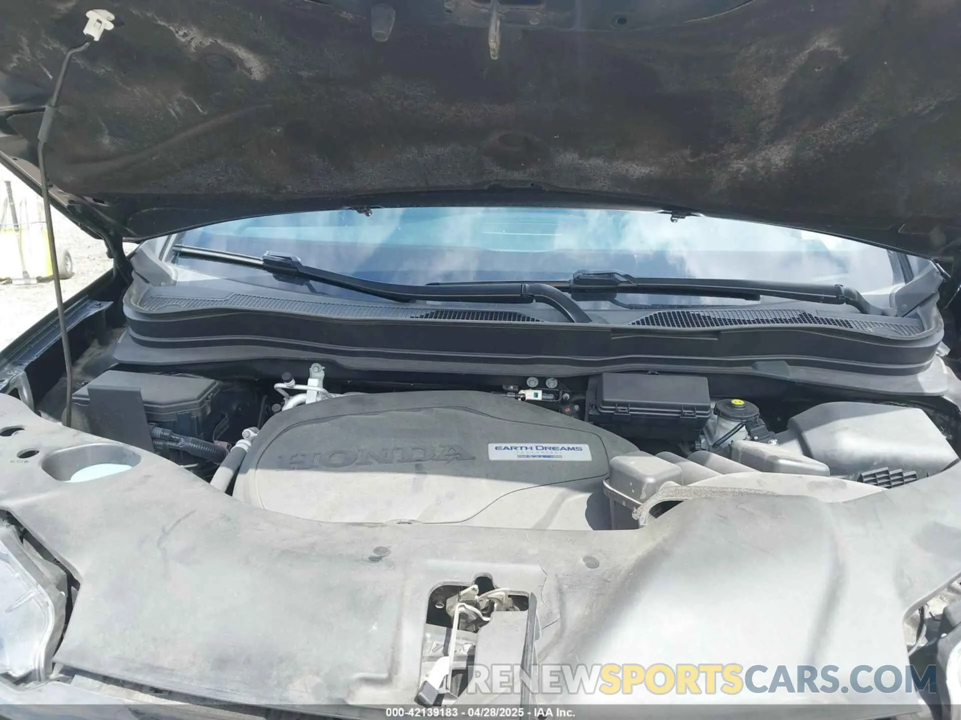 10 Photograph of a damaged car 5FPYK3F85LB006322 HONDA RIDGELINE 2020
