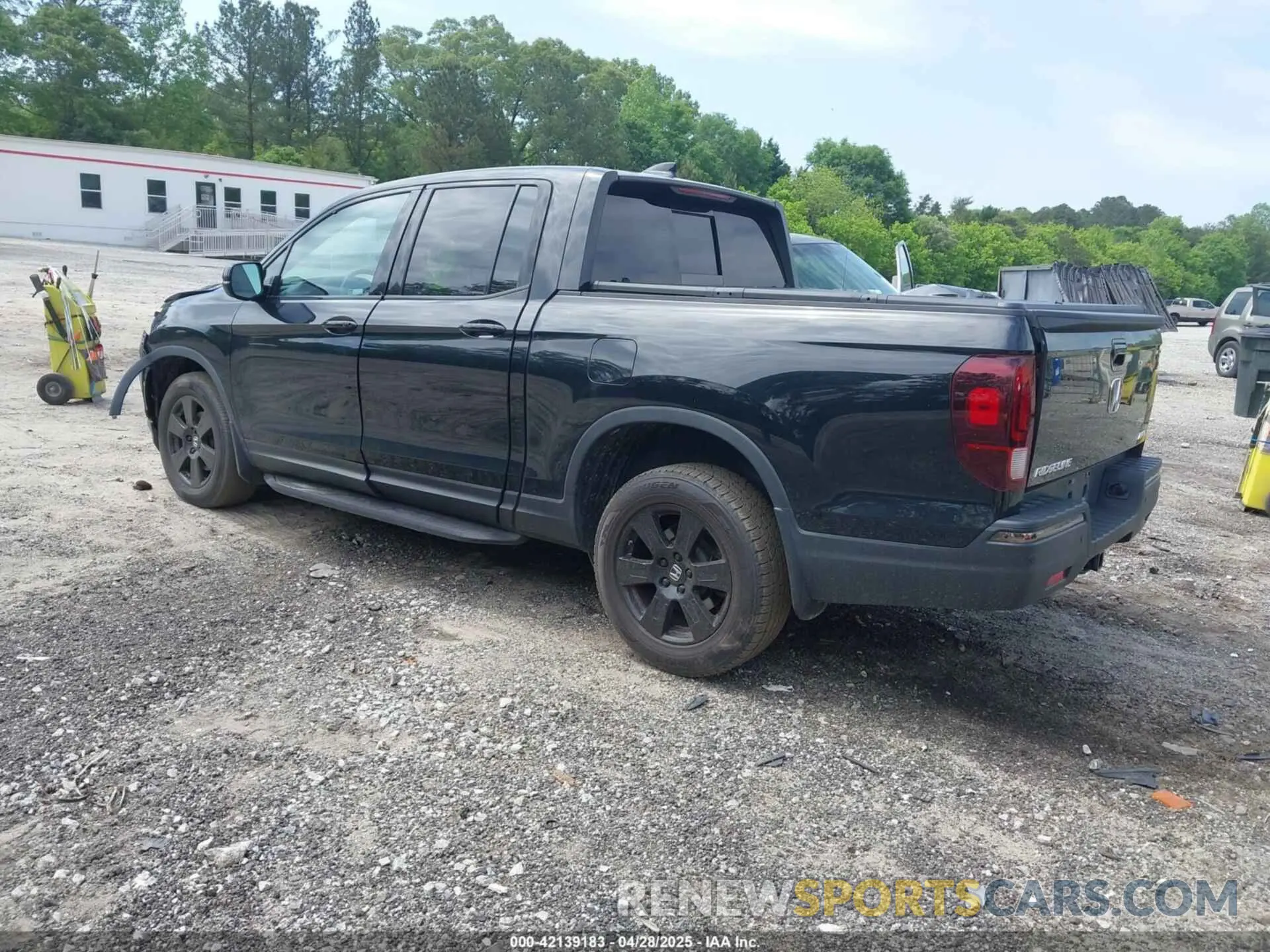 3 Photograph of a damaged car 5FPYK3F85LB006322 HONDA RIDGELINE 2020