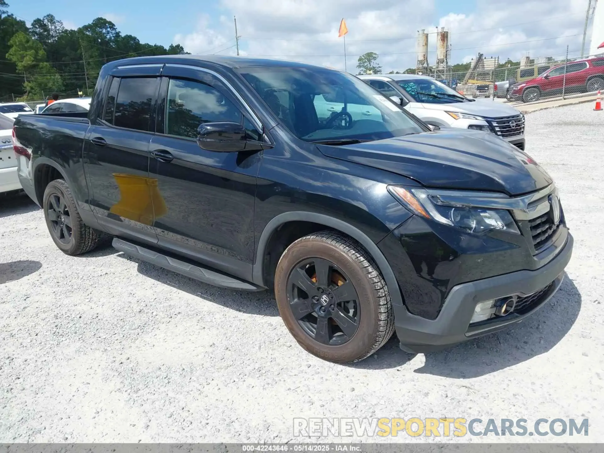 1 Photograph of a damaged car 5FPYK3F87LB025146 HONDA RIDGELINE 2020