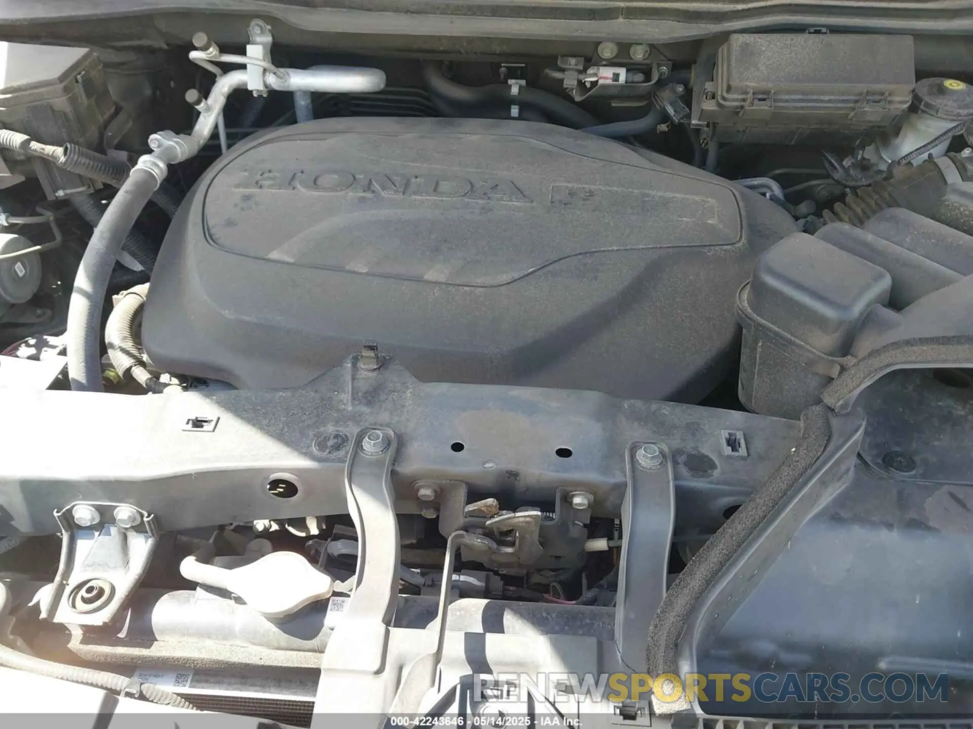 10 Photograph of a damaged car 5FPYK3F87LB025146 HONDA RIDGELINE 2020