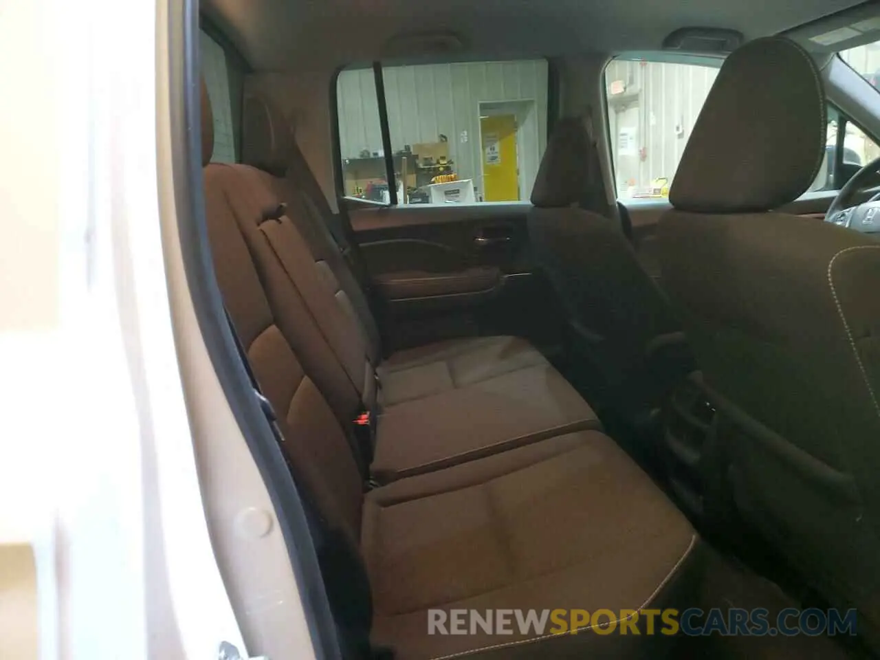 10 Photograph of a damaged car 5FPYK3F11MB002286 HONDA RIDGELINE 2021