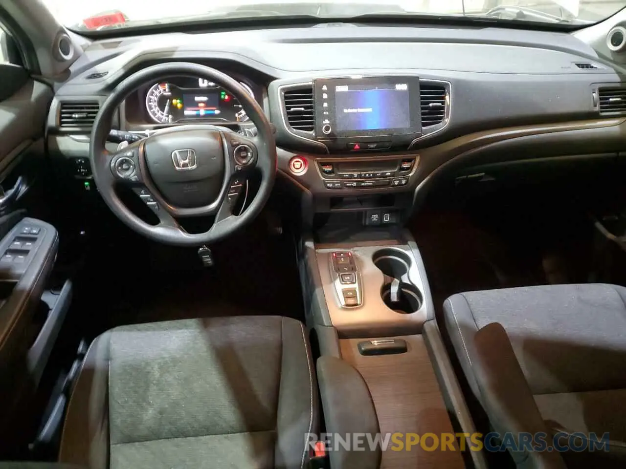 8 Photograph of a damaged car 5FPYK3F11MB002286 HONDA RIDGELINE 2021