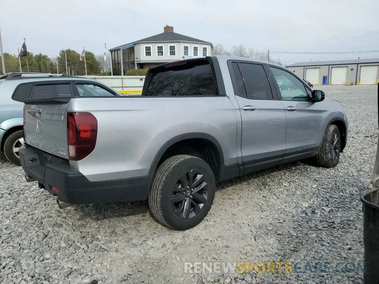3 Photograph of a damaged car 5FPYK3F11MB003051 HONDA RIDGELINE 2021