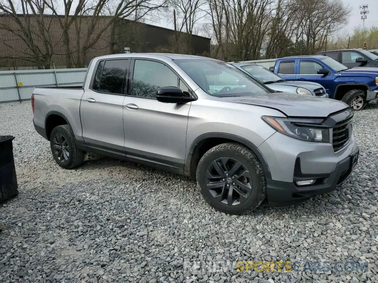 4 Photograph of a damaged car 5FPYK3F11MB003051 HONDA RIDGELINE 2021
