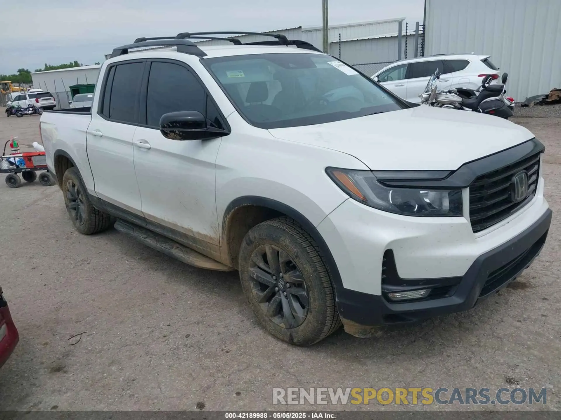 1 Photograph of a damaged car 5FPYK3F12MB000644 HONDA RIDGELINE 2021