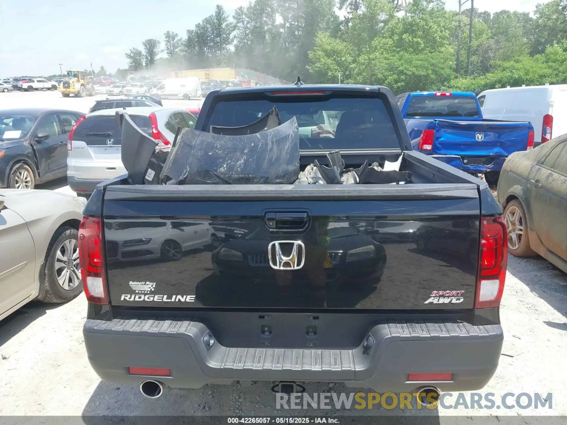 16 Photograph of a damaged car 5FPYK3F15MB026171 HONDA RIDGELINE 2021