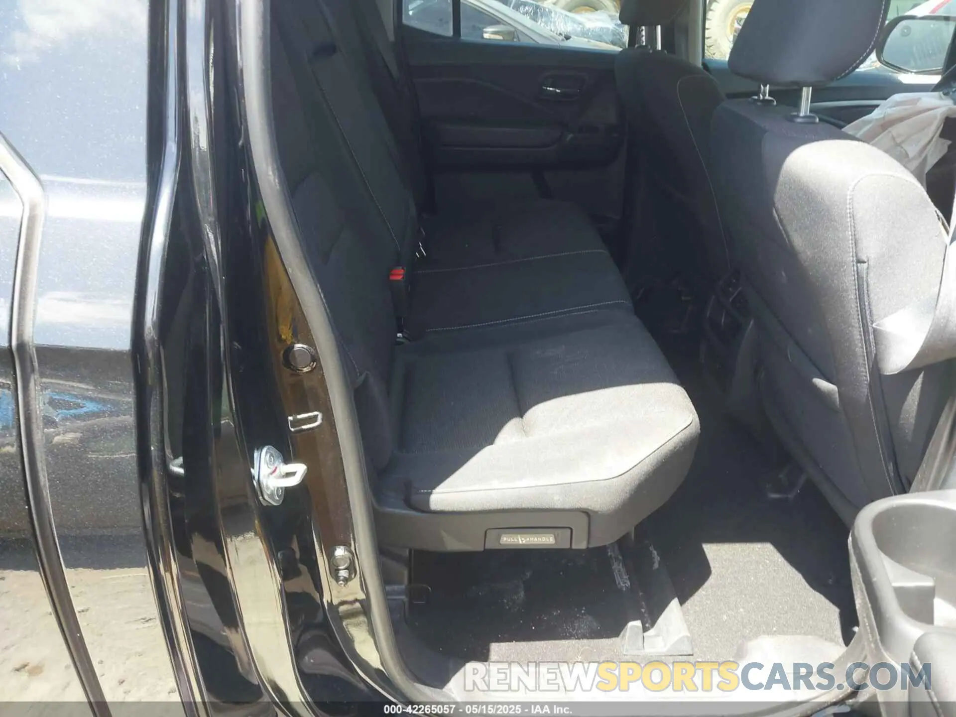 8 Photograph of a damaged car 5FPYK3F15MB026171 HONDA RIDGELINE 2021
