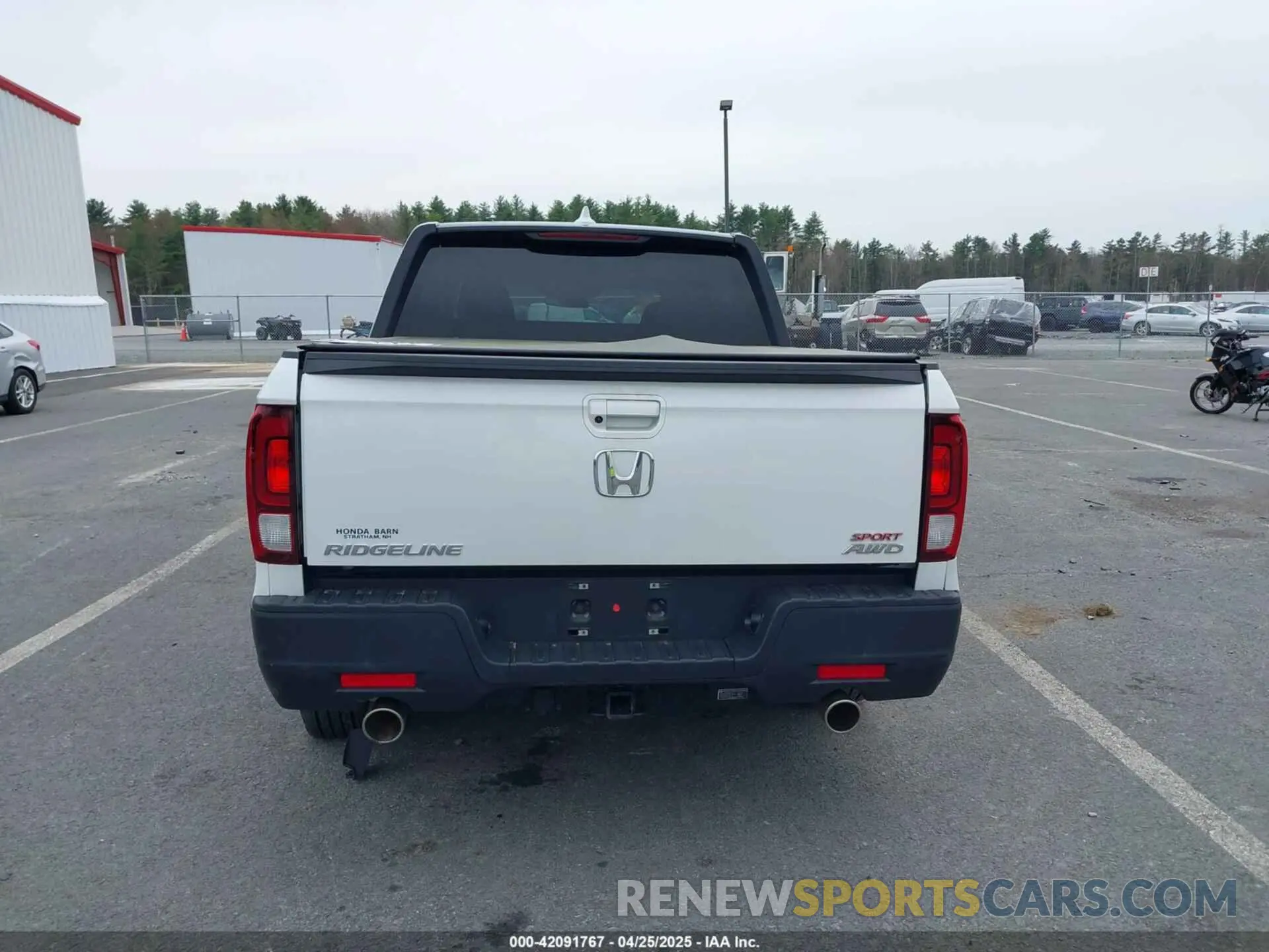 16 Photograph of a damaged car 5FPYK3F16MB010156 HONDA RIDGELINE 2021