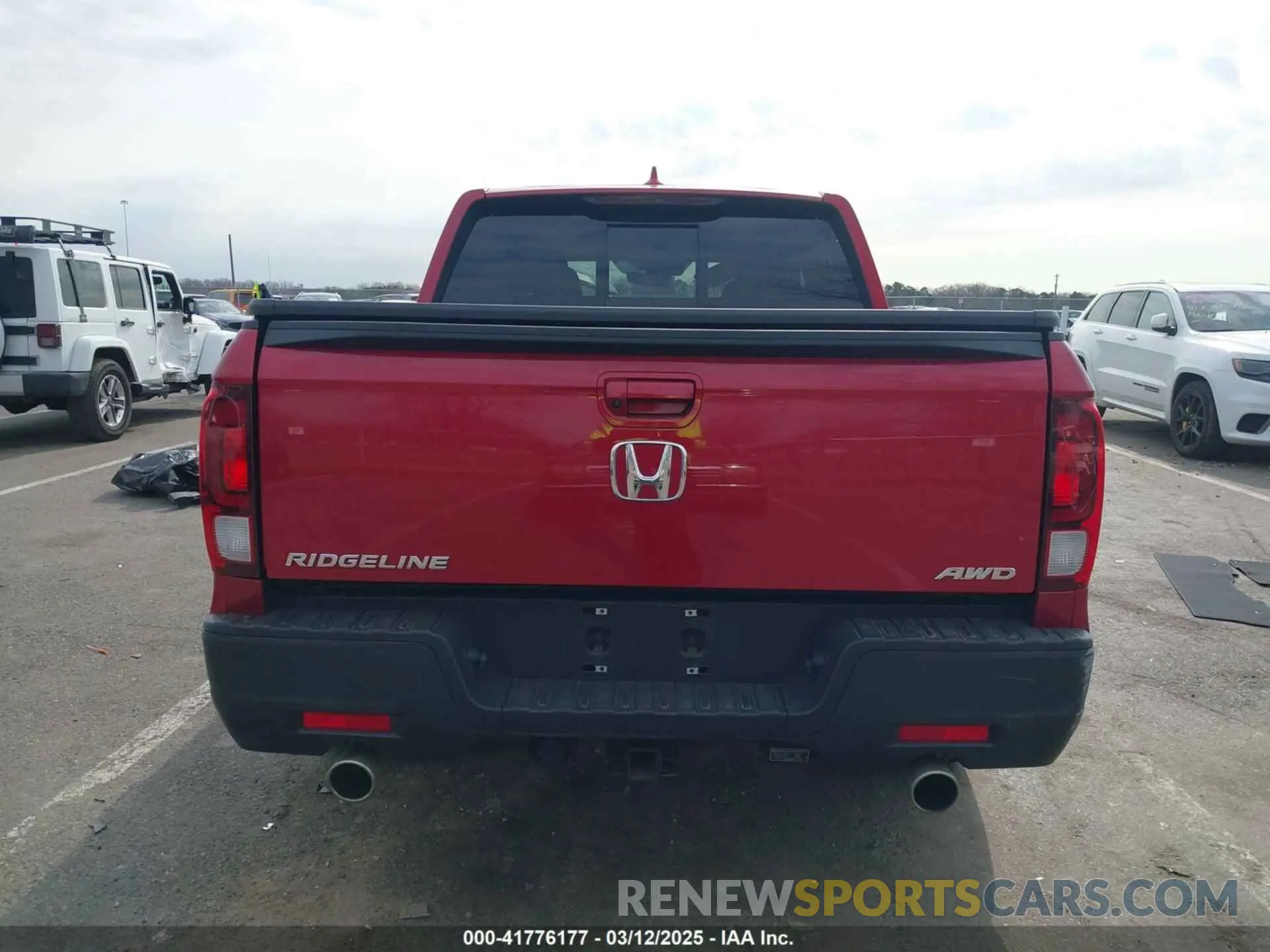 16 Photograph of a damaged car 5FPYK3F54MB014502 HONDA RIDGELINE 2021