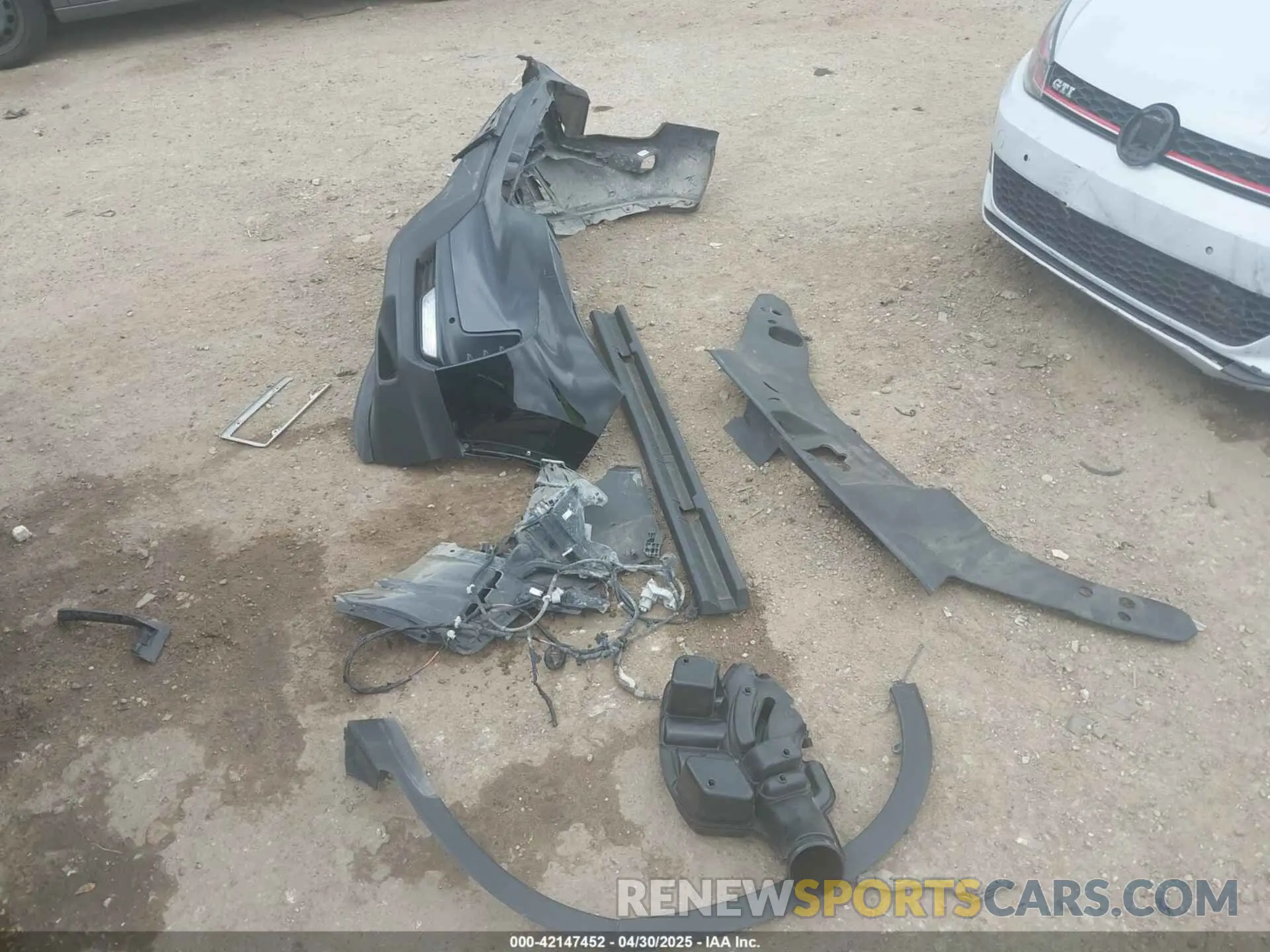 12 Photograph of a damaged car 5FPYK3F71MB018153 HONDA RIDGELINE 2021