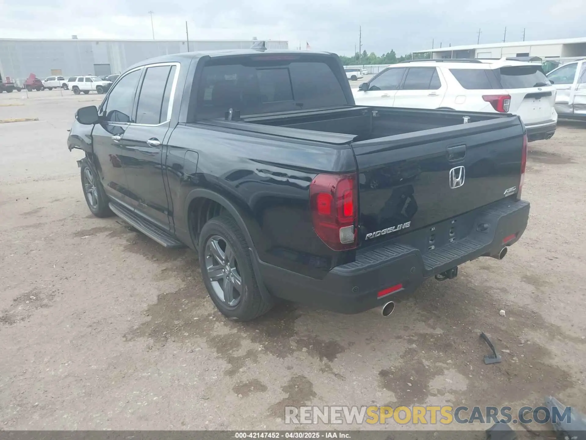 3 Photograph of a damaged car 5FPYK3F71MB018153 HONDA RIDGELINE 2021