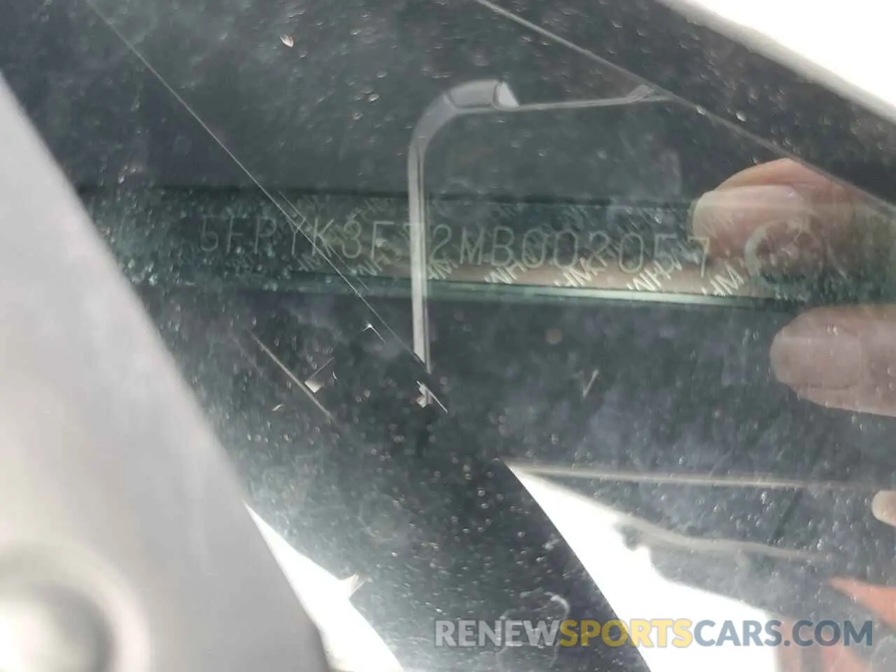 12 Photograph of a damaged car 5FPYK3F72MB002057 HONDA RIDGELINE 2021