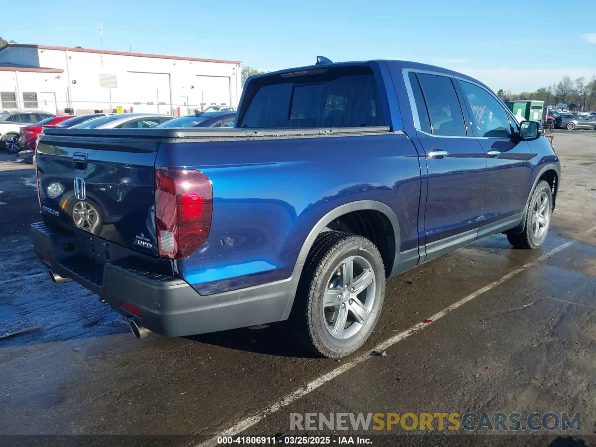 4 Photograph of a damaged car 5FPYK3F73MB023208 HONDA RIDGELINE 2021