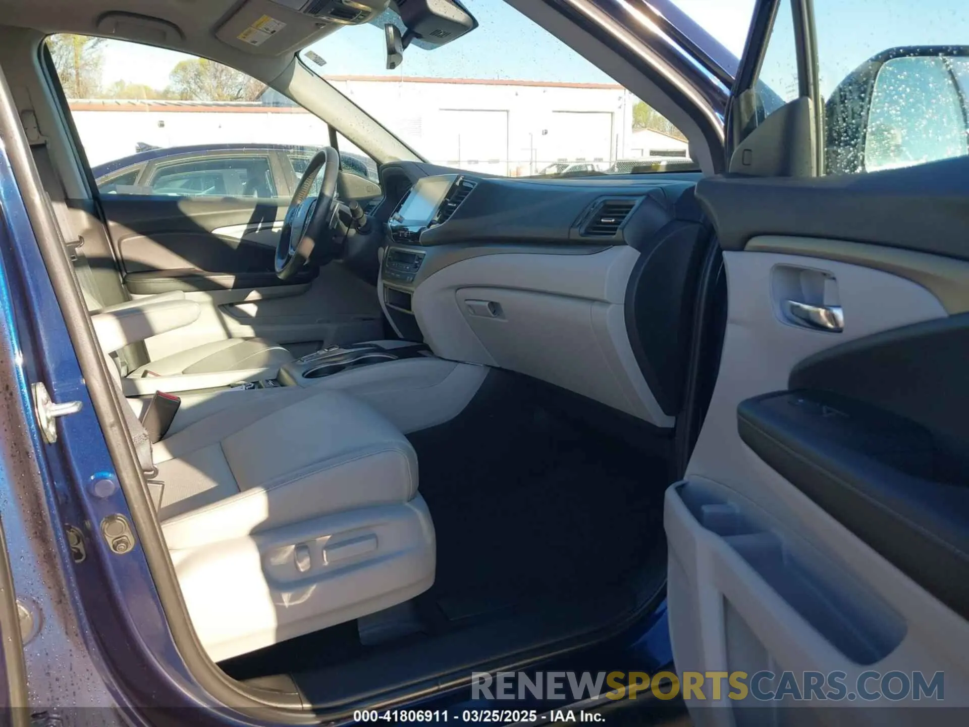5 Photograph of a damaged car 5FPYK3F73MB023208 HONDA RIDGELINE 2021