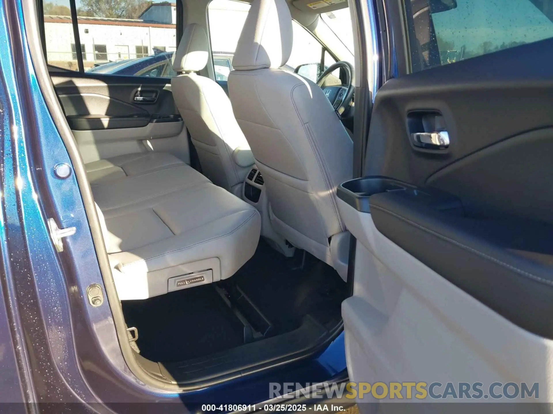 8 Photograph of a damaged car 5FPYK3F73MB023208 HONDA RIDGELINE 2021