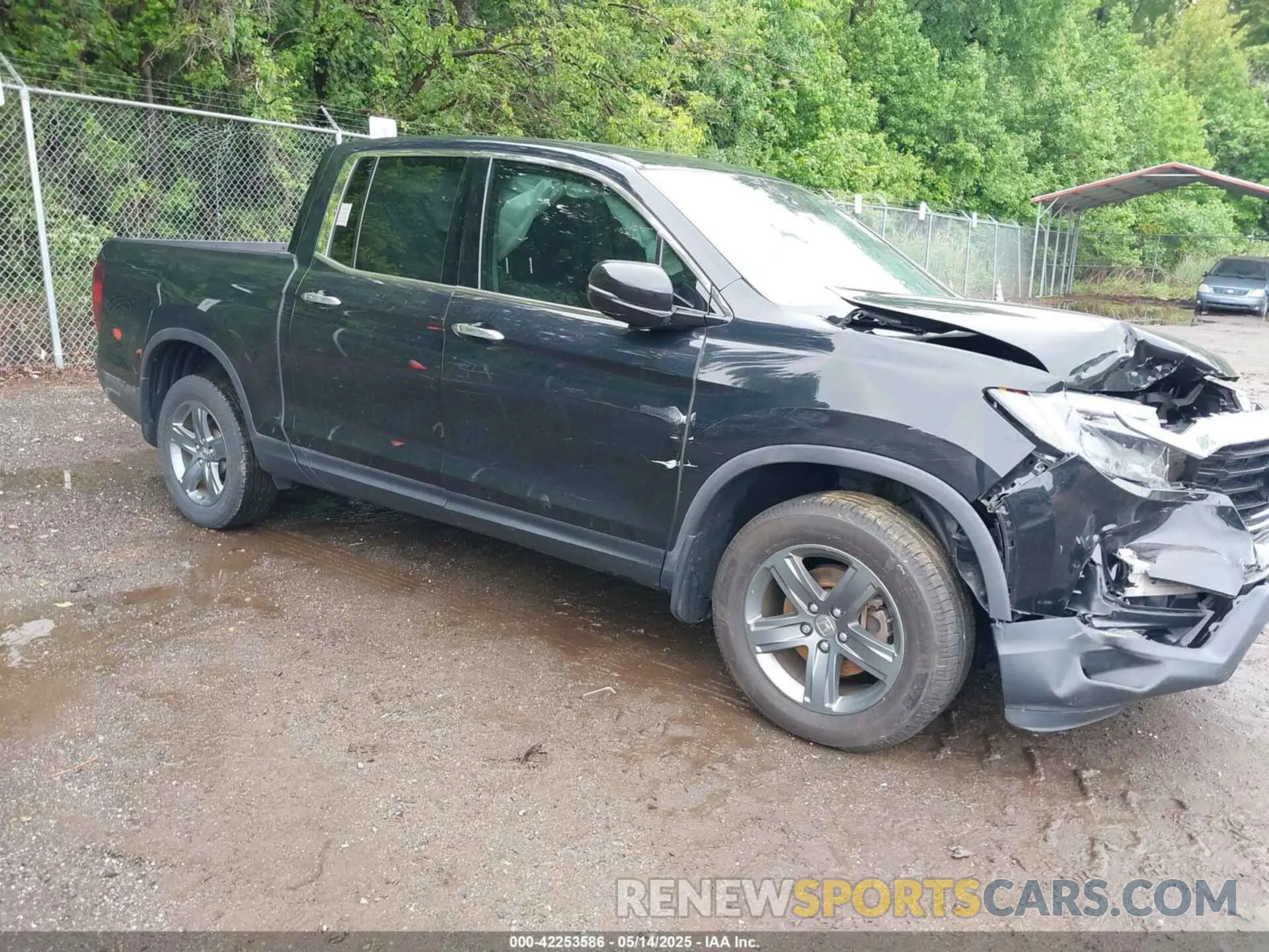 1 Photograph of a damaged car 5FPYK3F75MB015370 HONDA RIDGELINE 2021