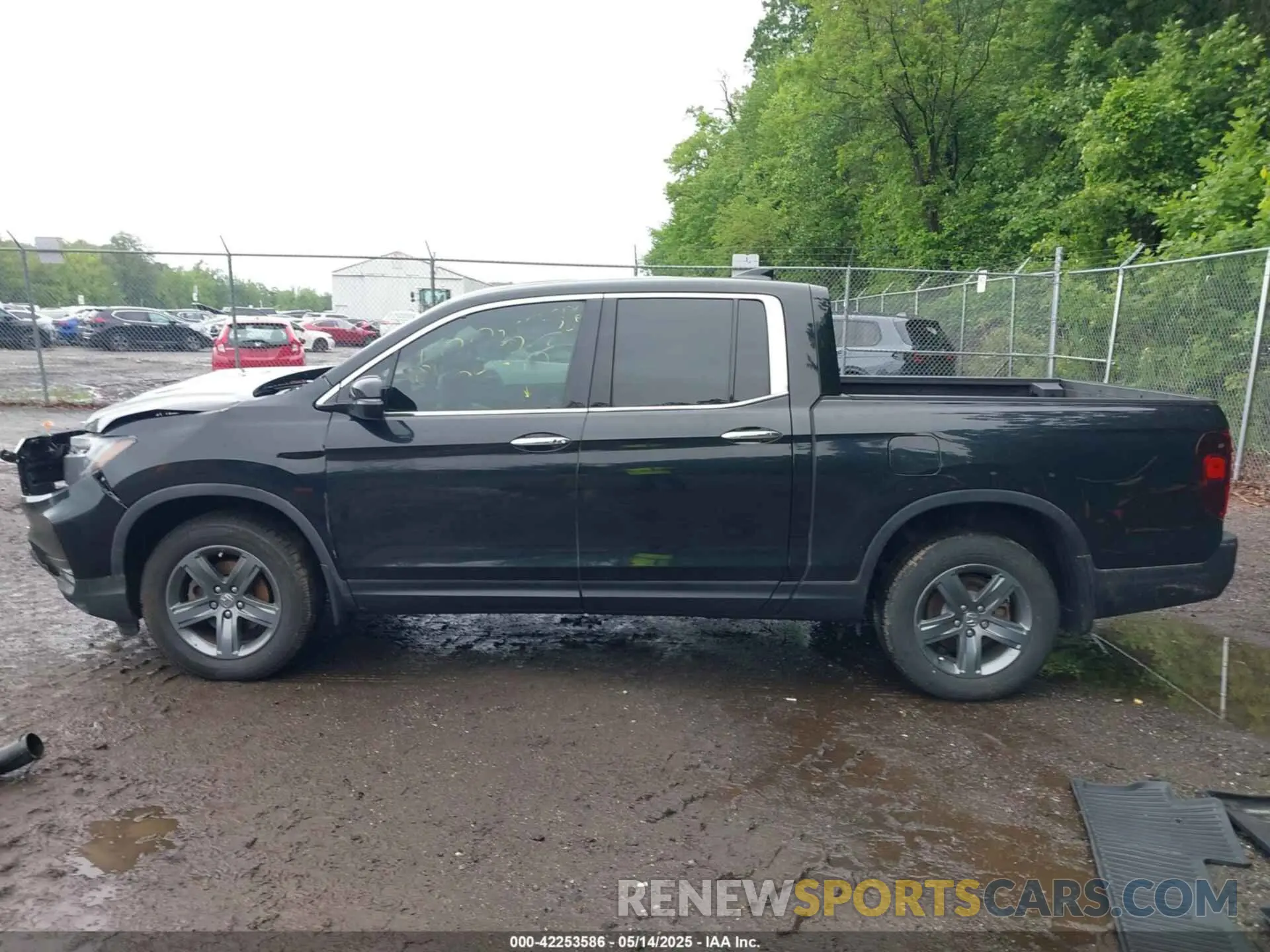 14 Photograph of a damaged car 5FPYK3F75MB015370 HONDA RIDGELINE 2021