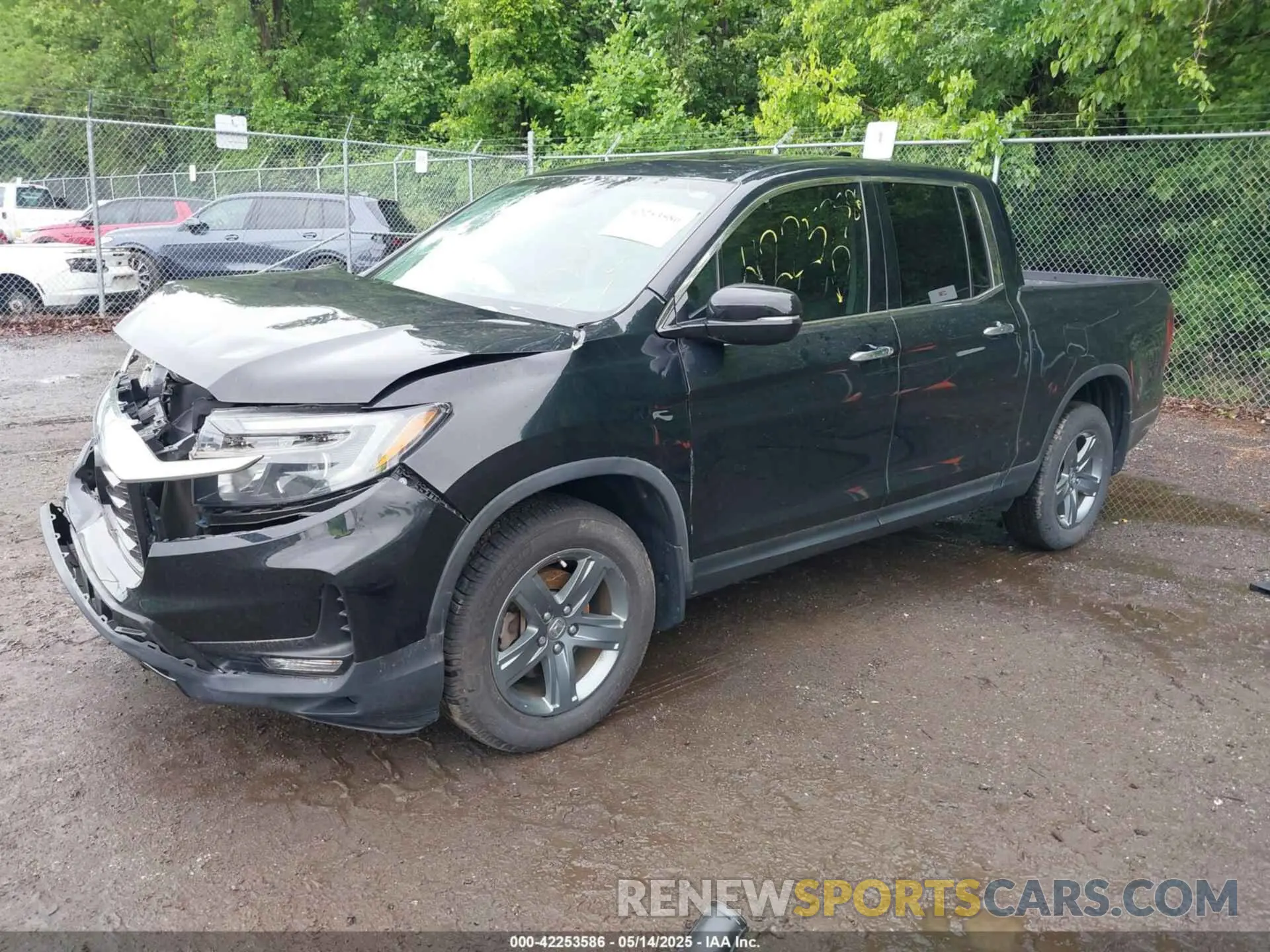 2 Photograph of a damaged car 5FPYK3F75MB015370 HONDA RIDGELINE 2021